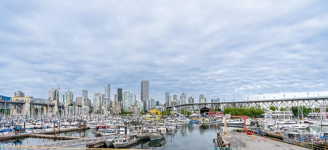605-1510 1St Avenue W, Vancouver, BC
