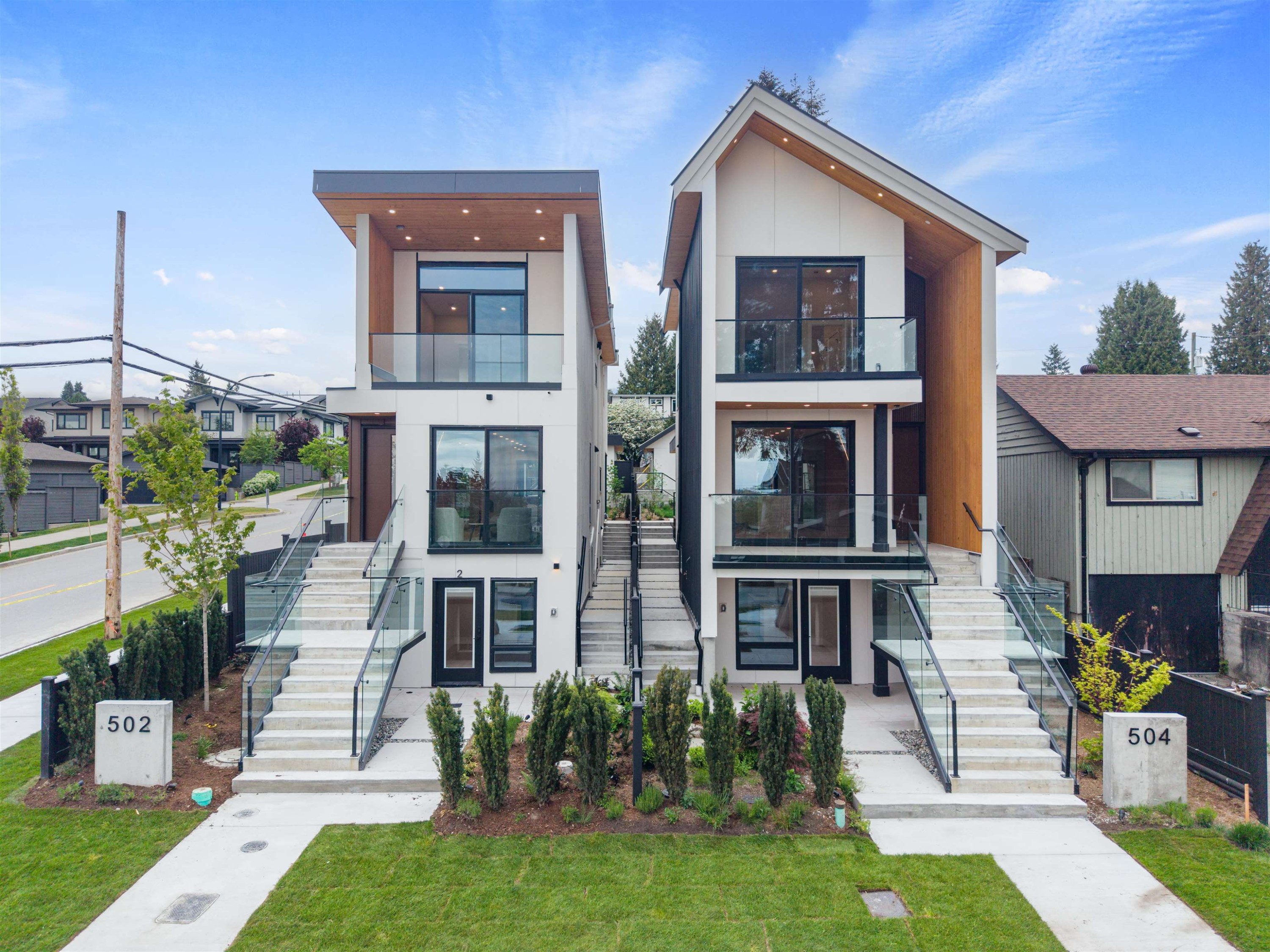 502 5Th Street E, North Vancouver, BC
