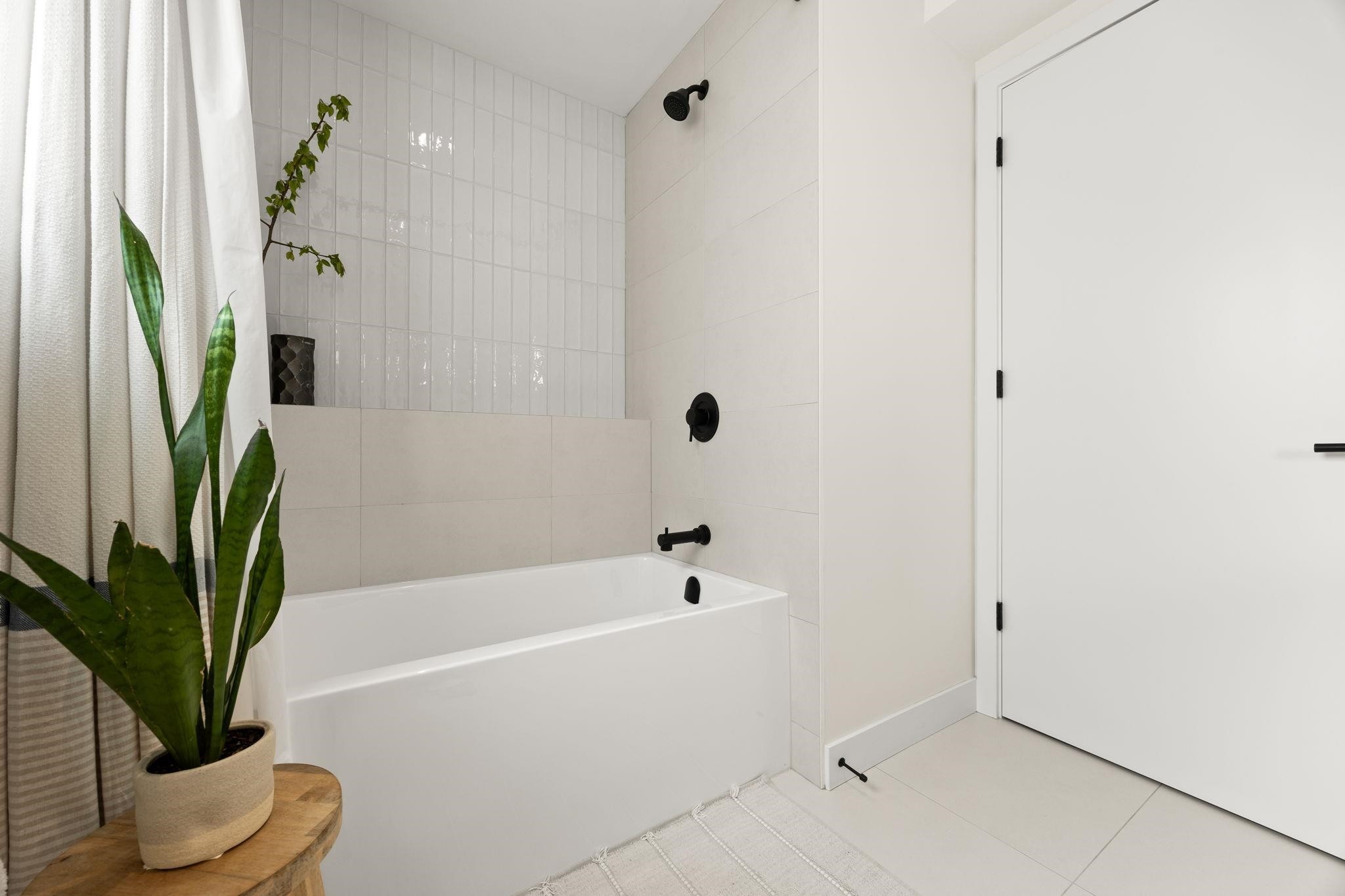 529 17Th Avenue E, Vancouver, BC