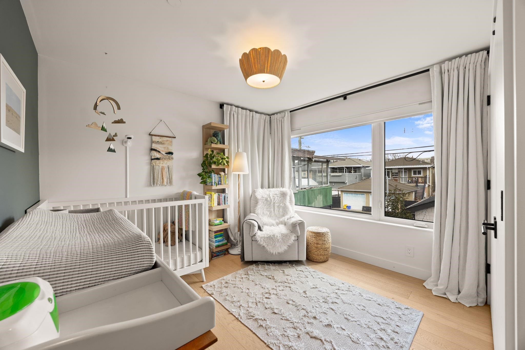 529 17Th Avenue E, Vancouver, BC