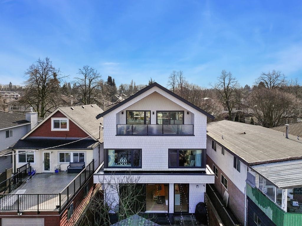 529 17Th Avenue E, Vancouver, BC
