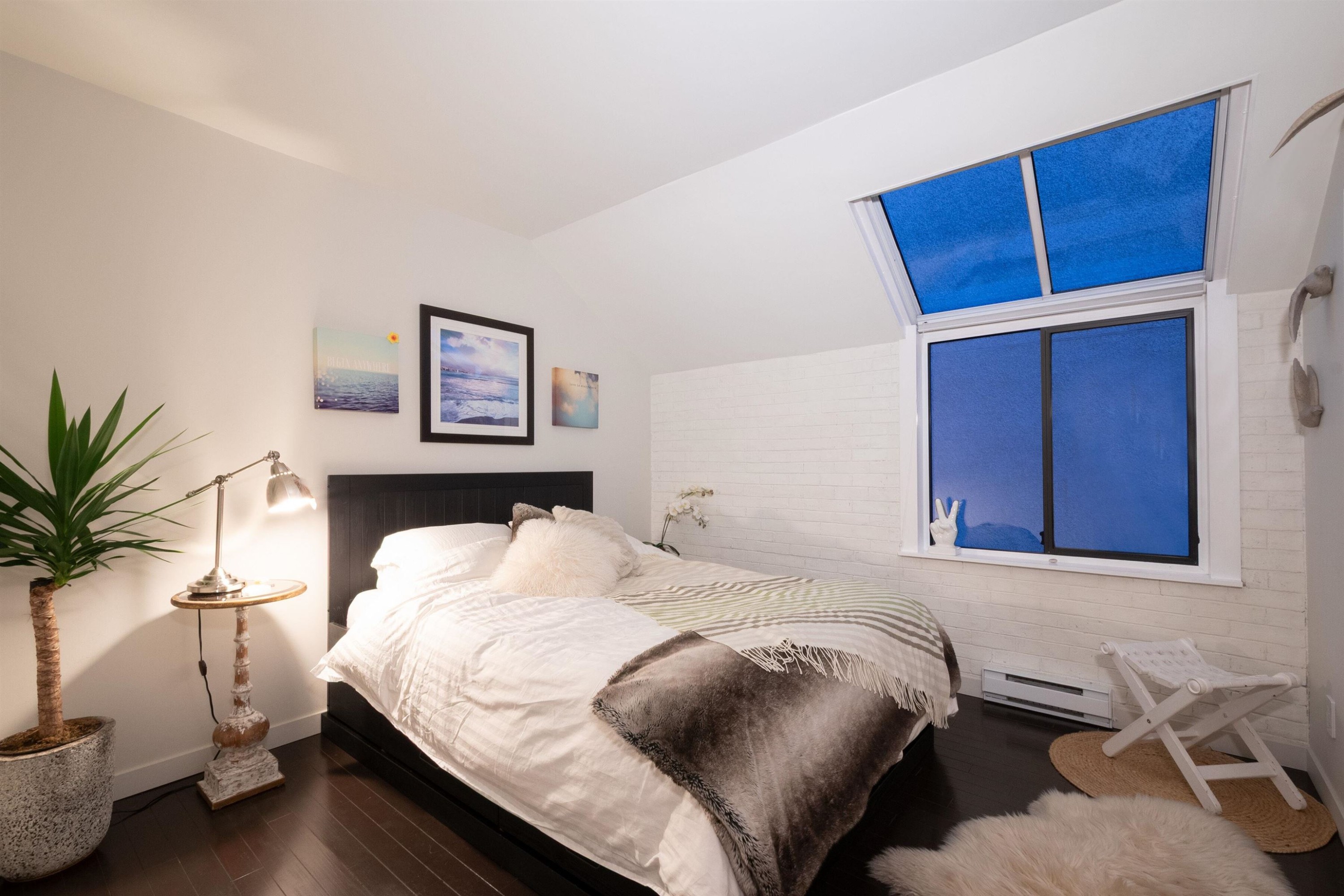 1167 8Th Avenue W, Vancouver, BC