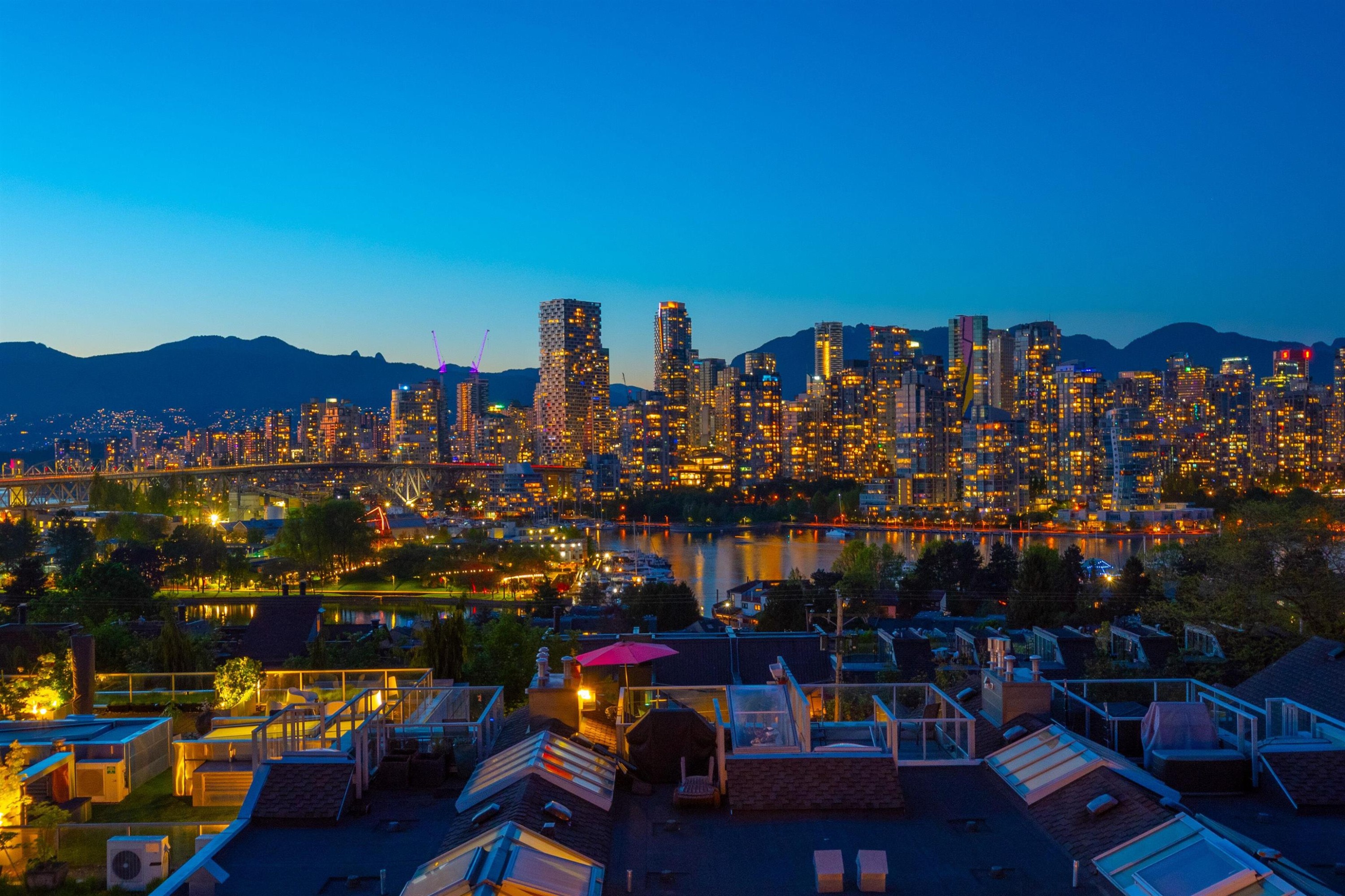 1167 8Th Avenue W, Vancouver, BC
