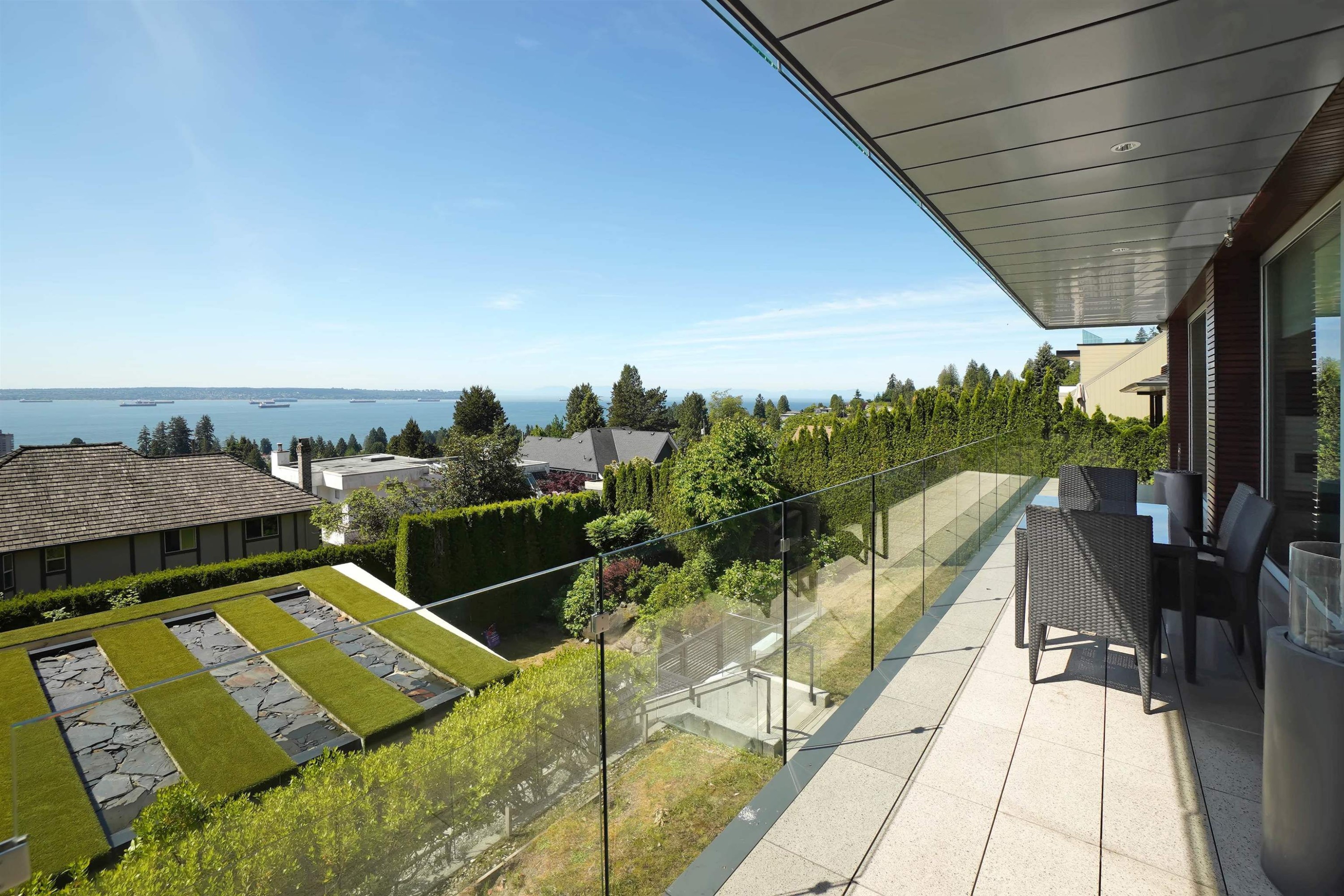 2370 Palmerston Avenue, West Vancouver, BC