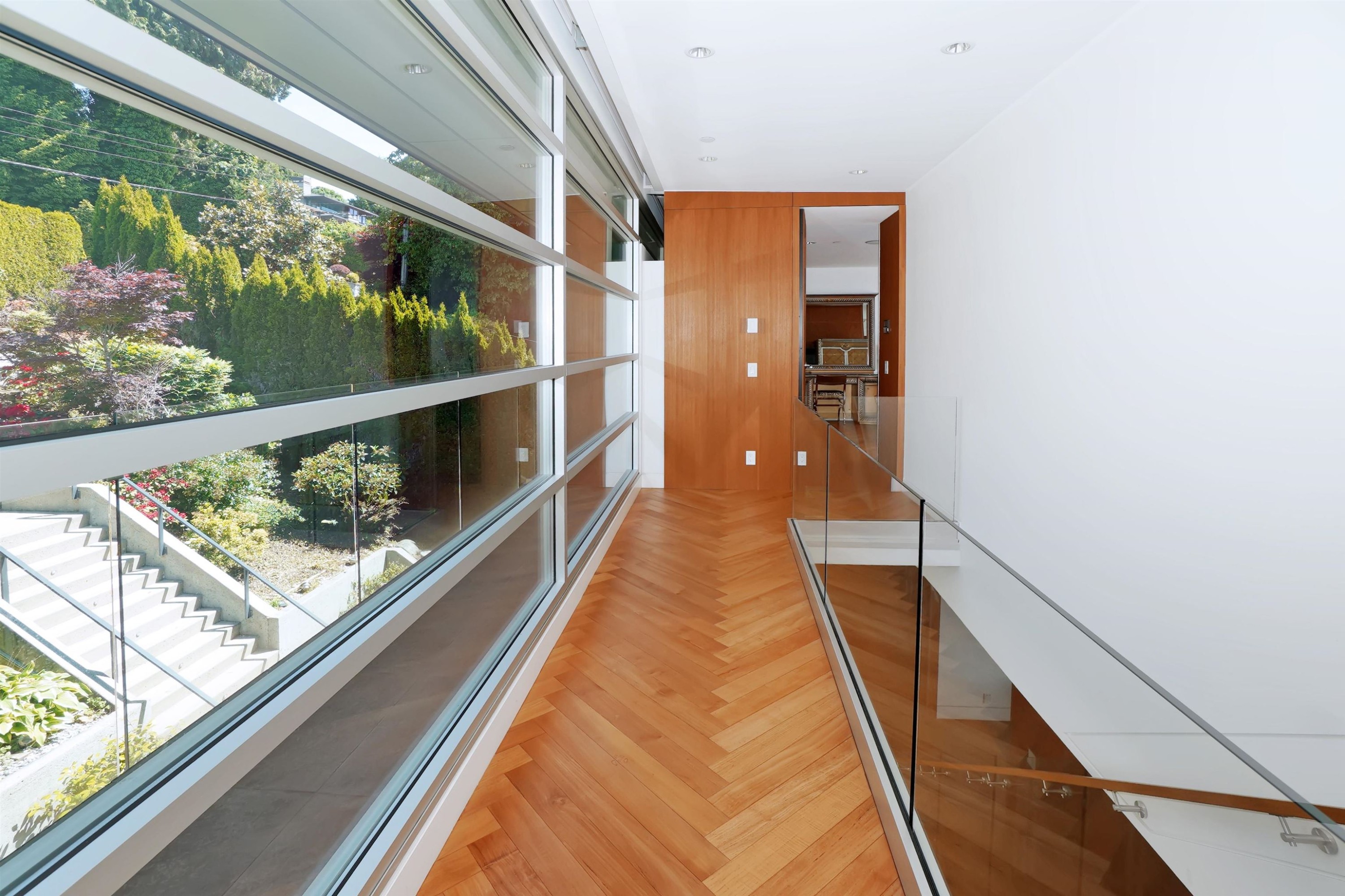 2370 Palmerston Avenue, West Vancouver, BC