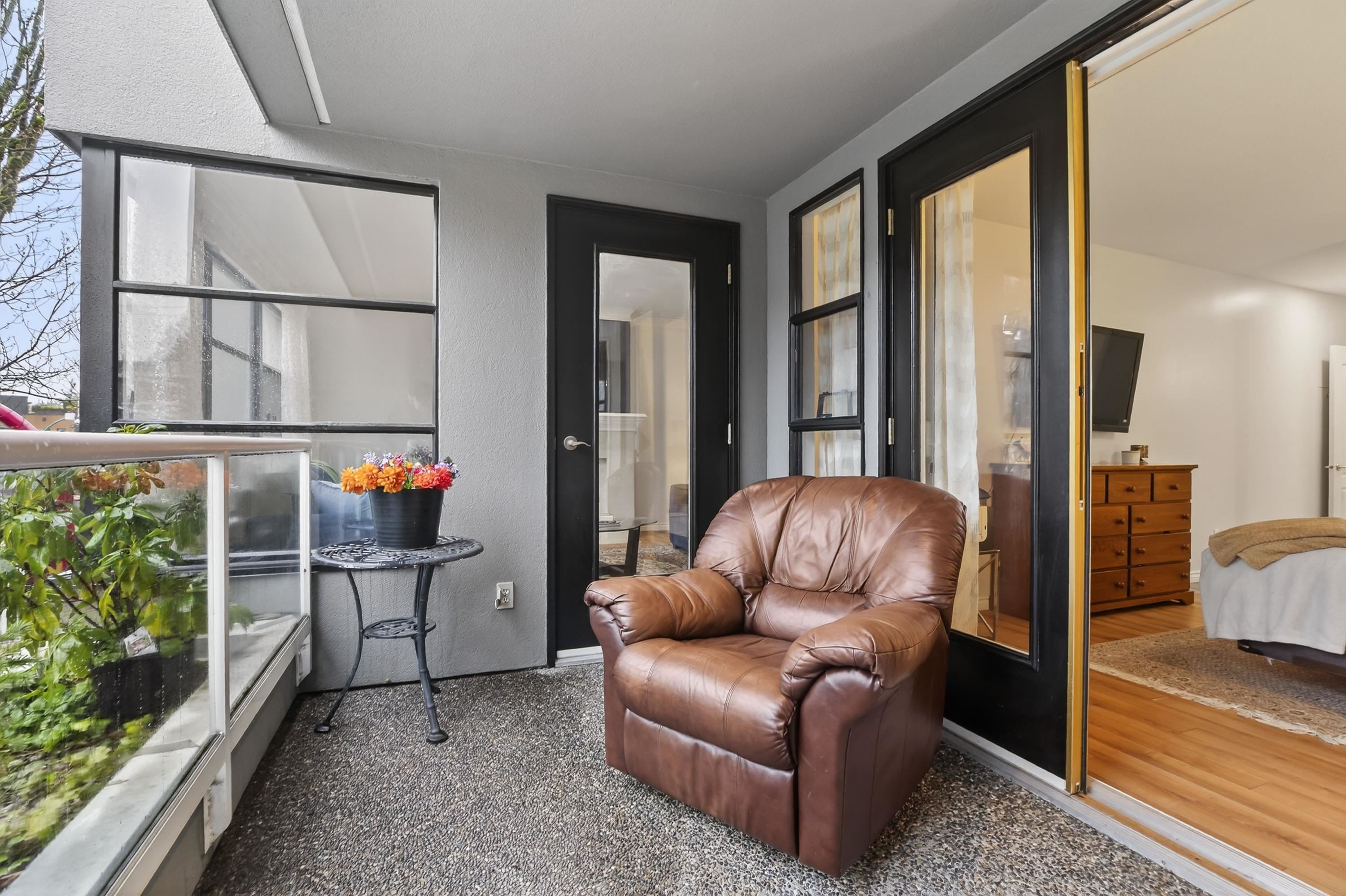 205-3151 Woodbine Drive, North Vancouver, BC