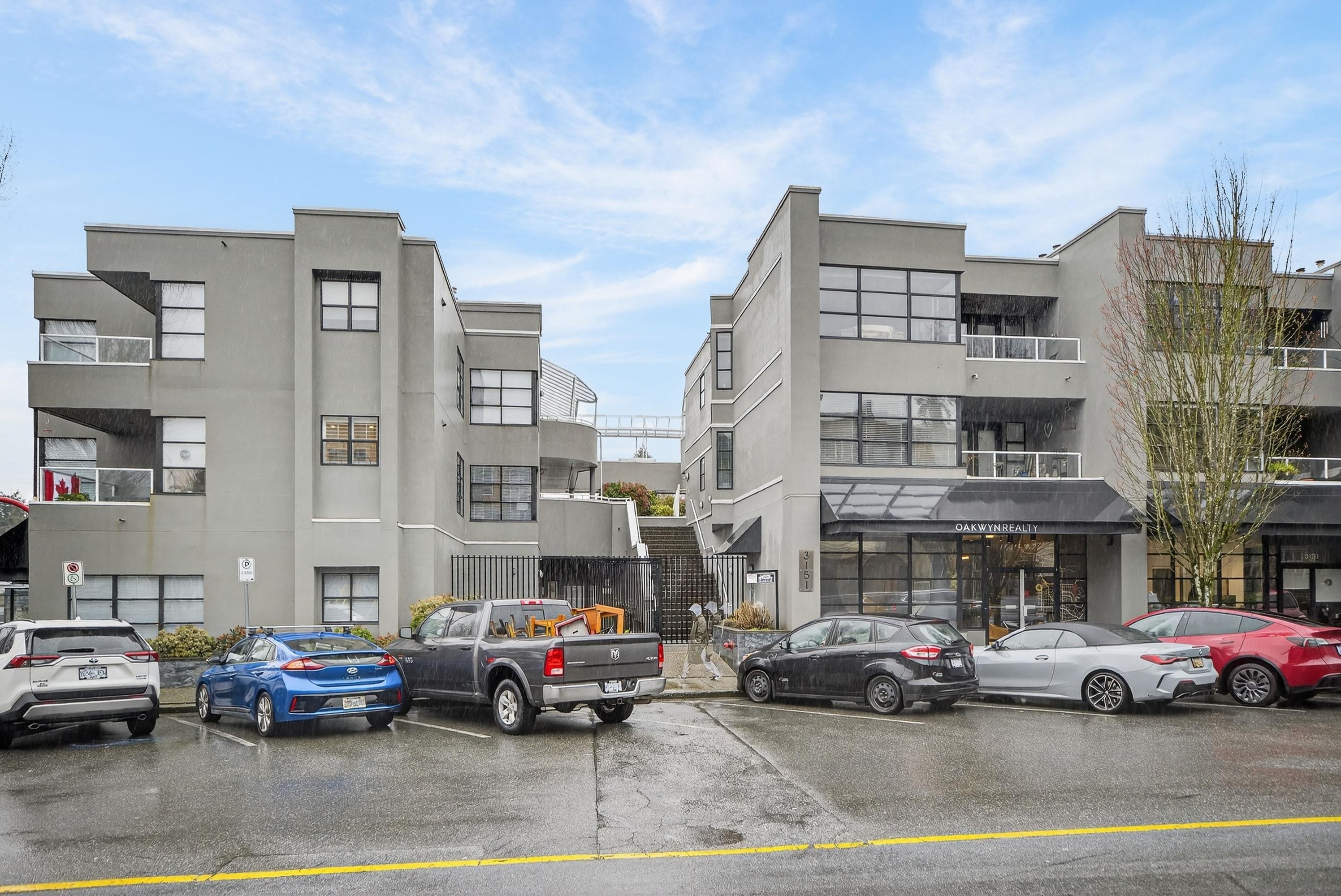 205-3151 Woodbine Drive, North Vancouver, BC