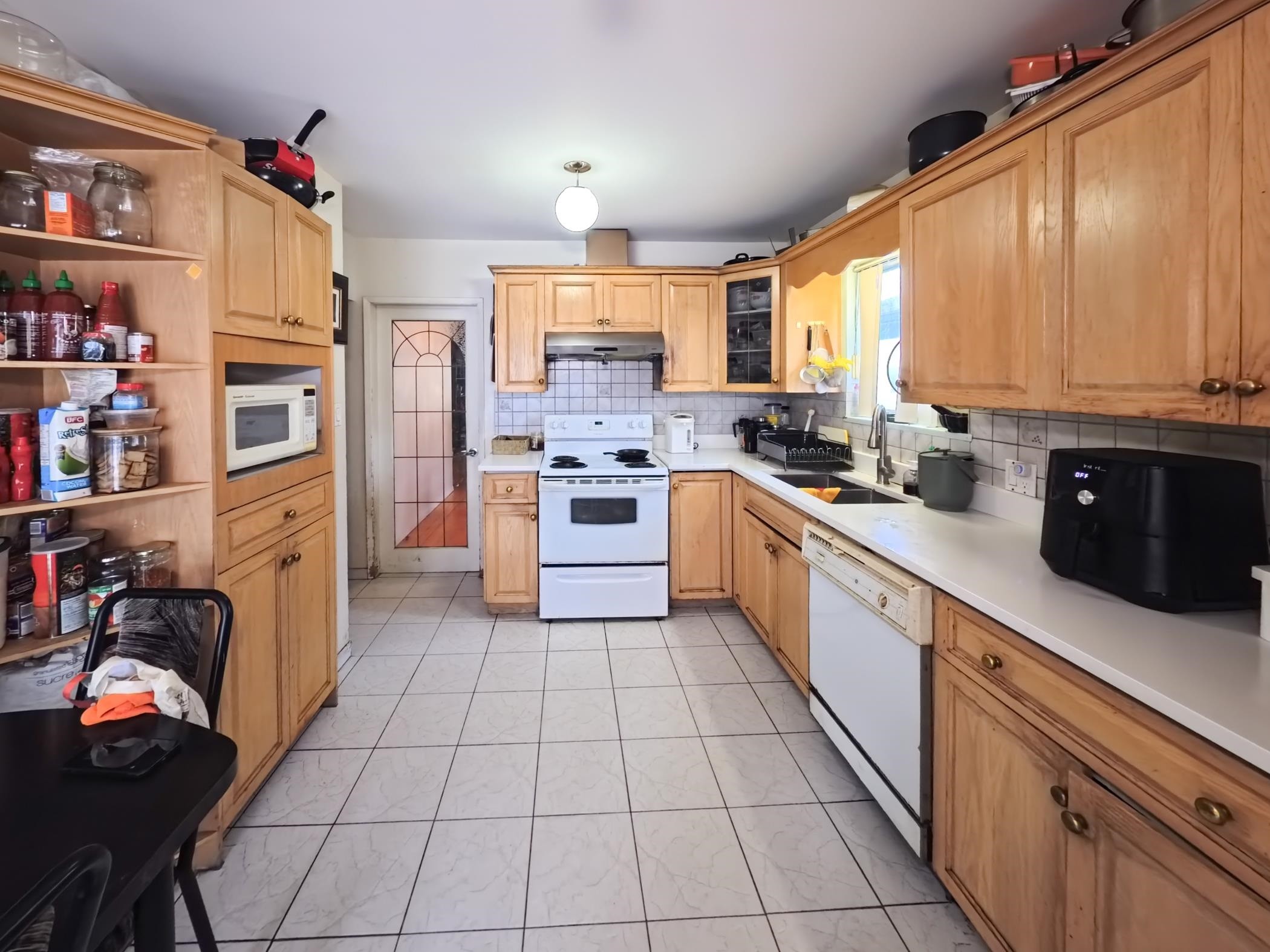6174 Tyne Street, Vancouver, BC