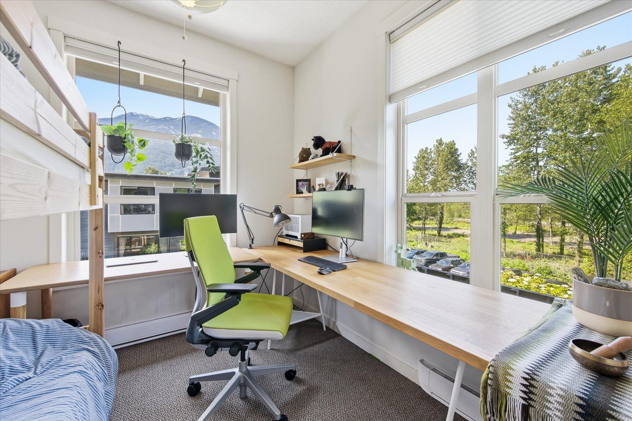 38374 Eaglewind Boulevard, Squamish, BC
