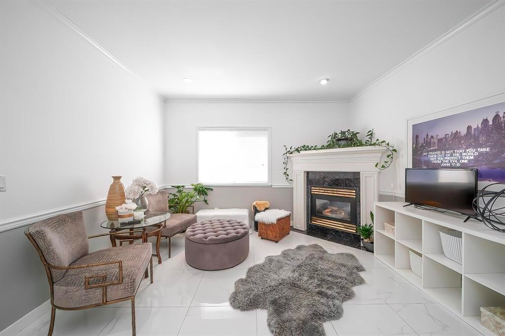 4573 No. 5 Road, Richmond, BC