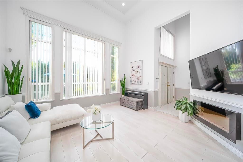 4573 No. 5 Road, Richmond, BC
