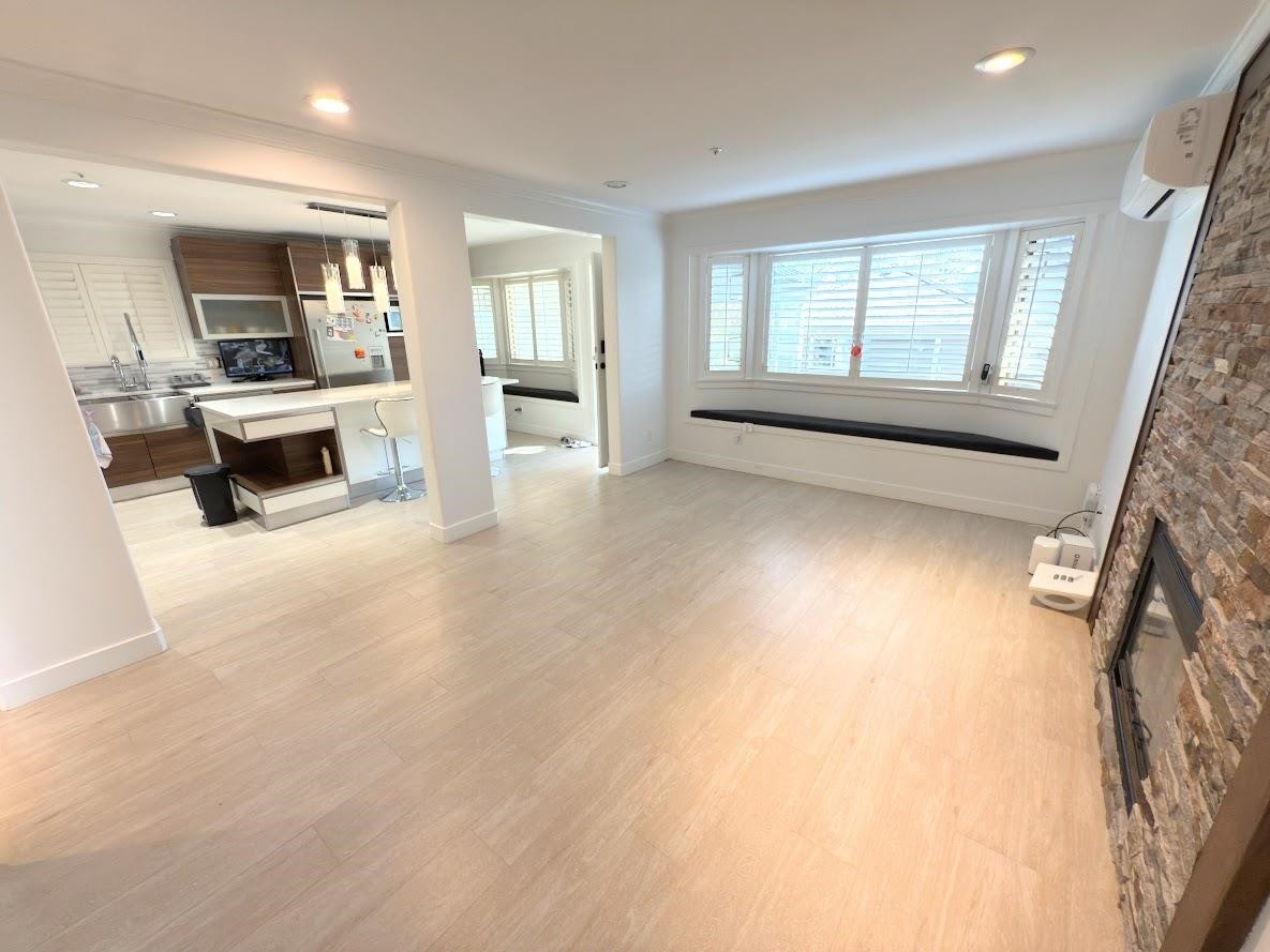 3488 30Th Avenue W, Vancouver, BC - Indoor Photo Showing Other Room
