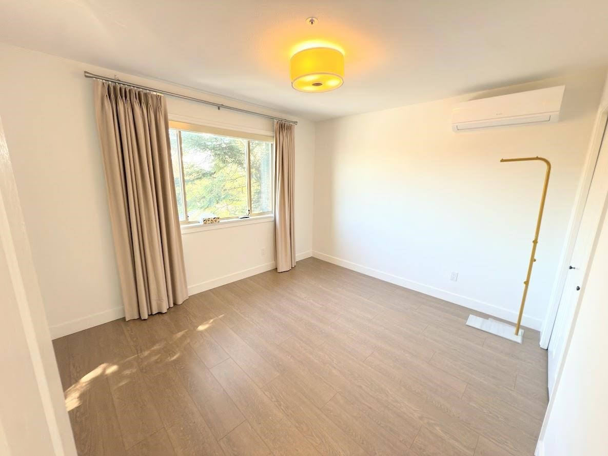 3488 30Th Avenue W, Vancouver, BC - Indoor Photo Showing Other Room
