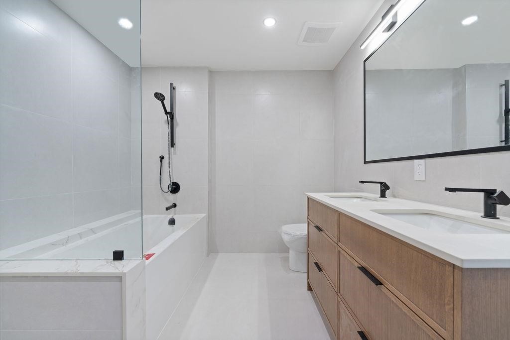6841 Cypress Street, Vancouver, BC