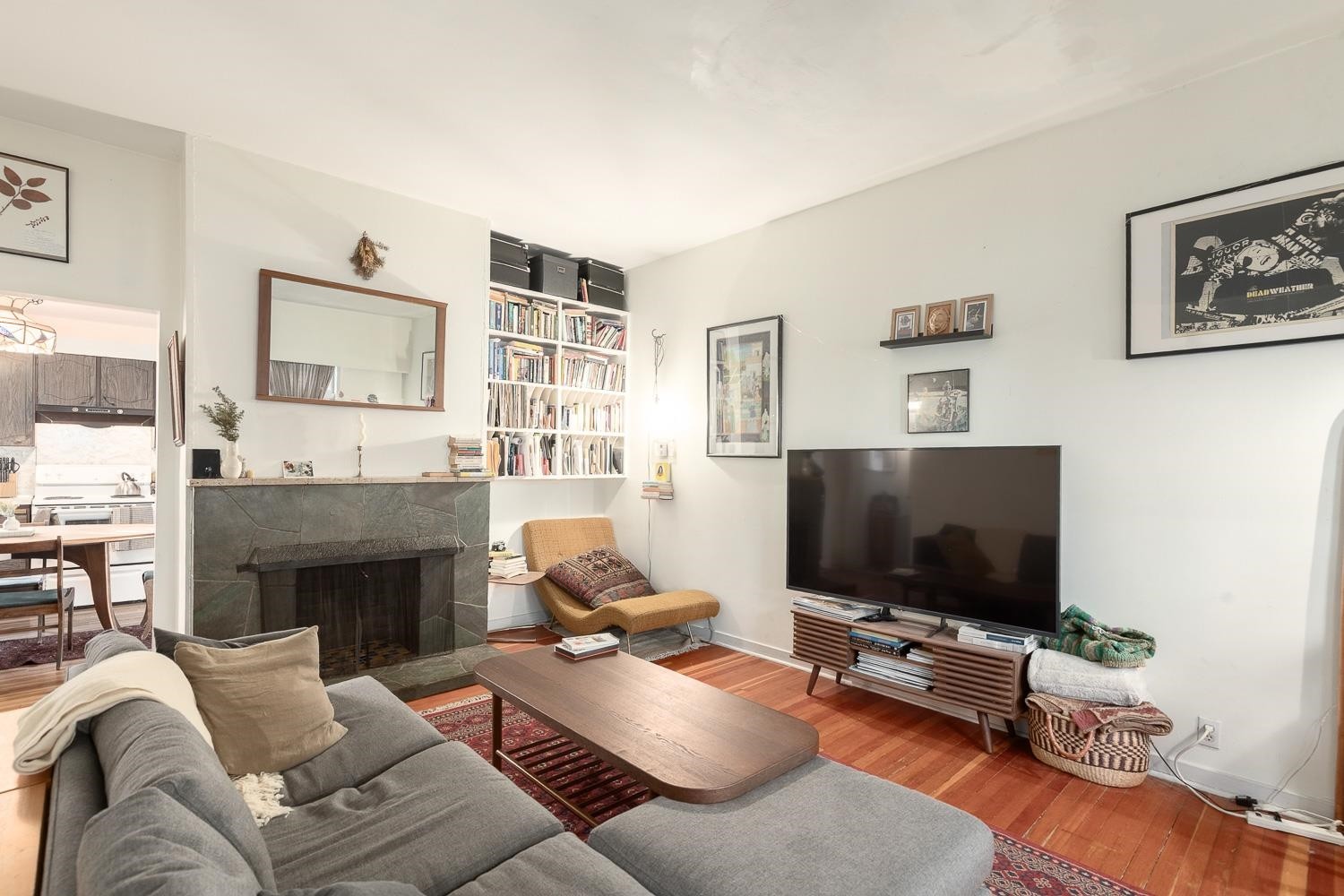 236 12Th Avenue W, Vancouver, BC
