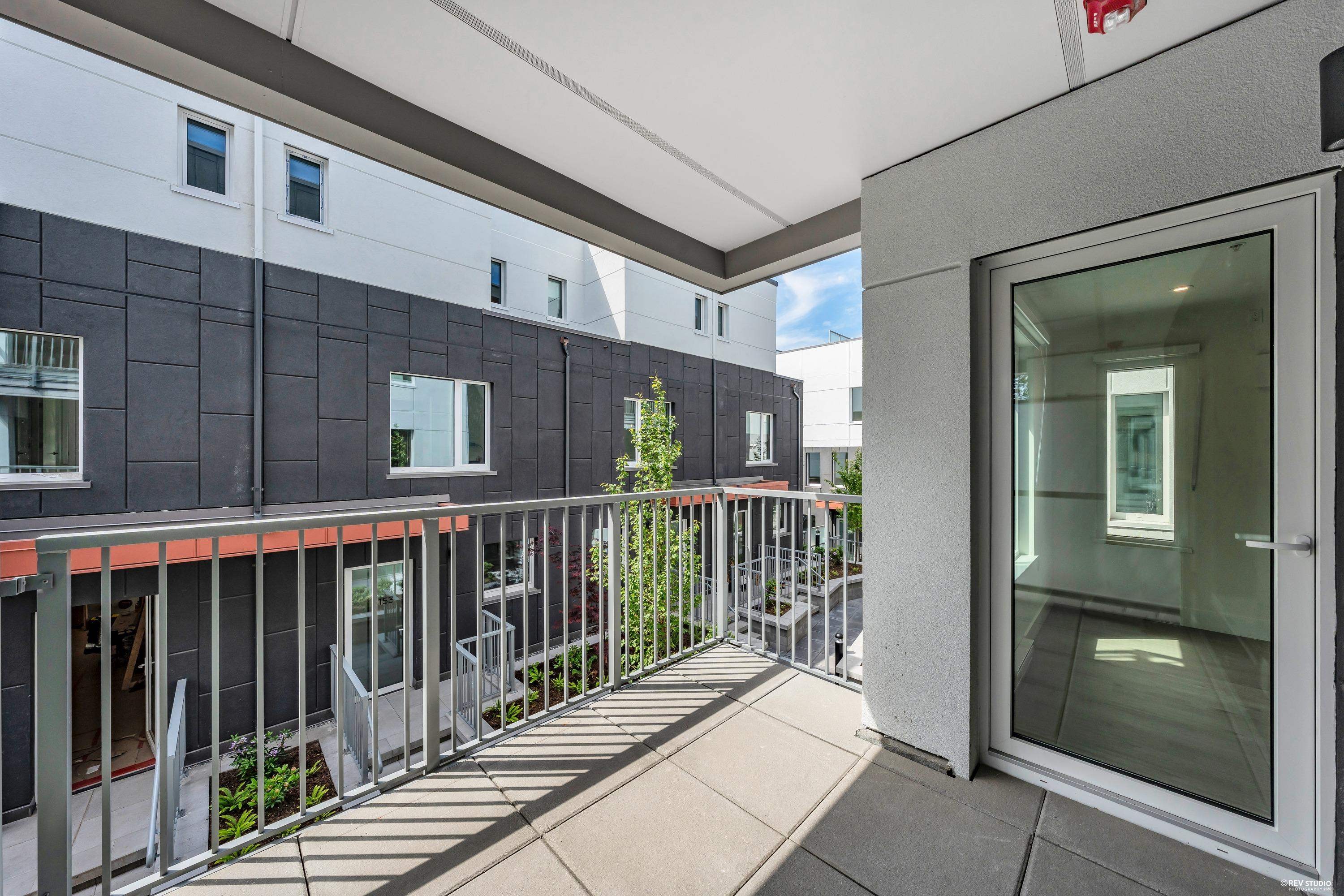 2260 1St Avenue E, Vancouver, BC