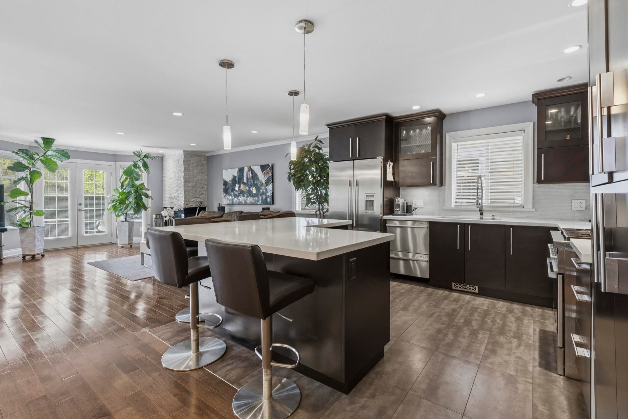 31 15Th Avenue W, Vancouver, BC