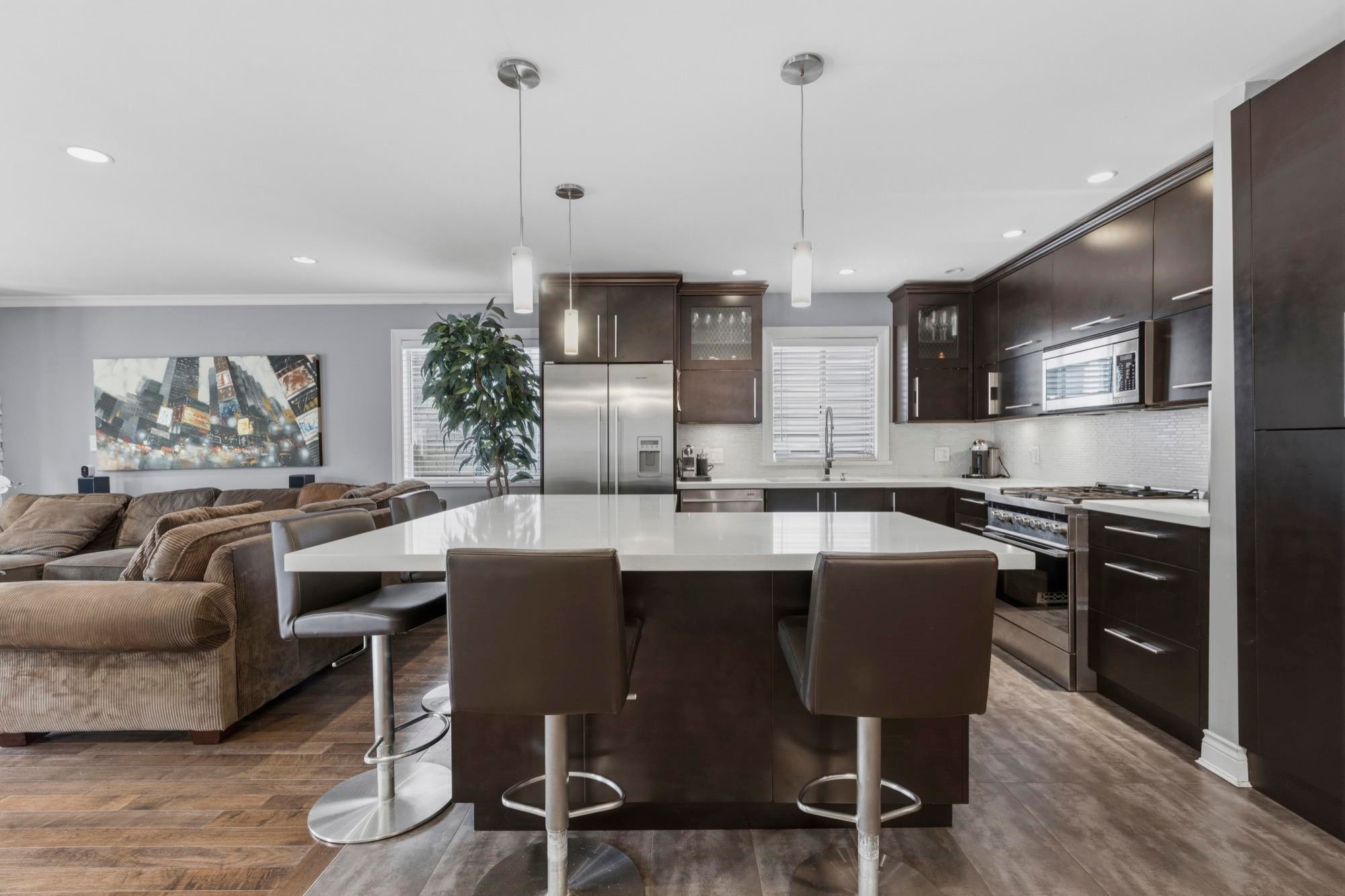 31 15Th Avenue W, Vancouver, BC
