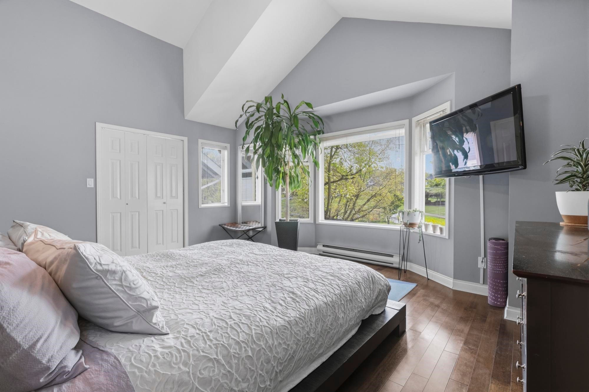 31 15Th Avenue W, Vancouver, BC