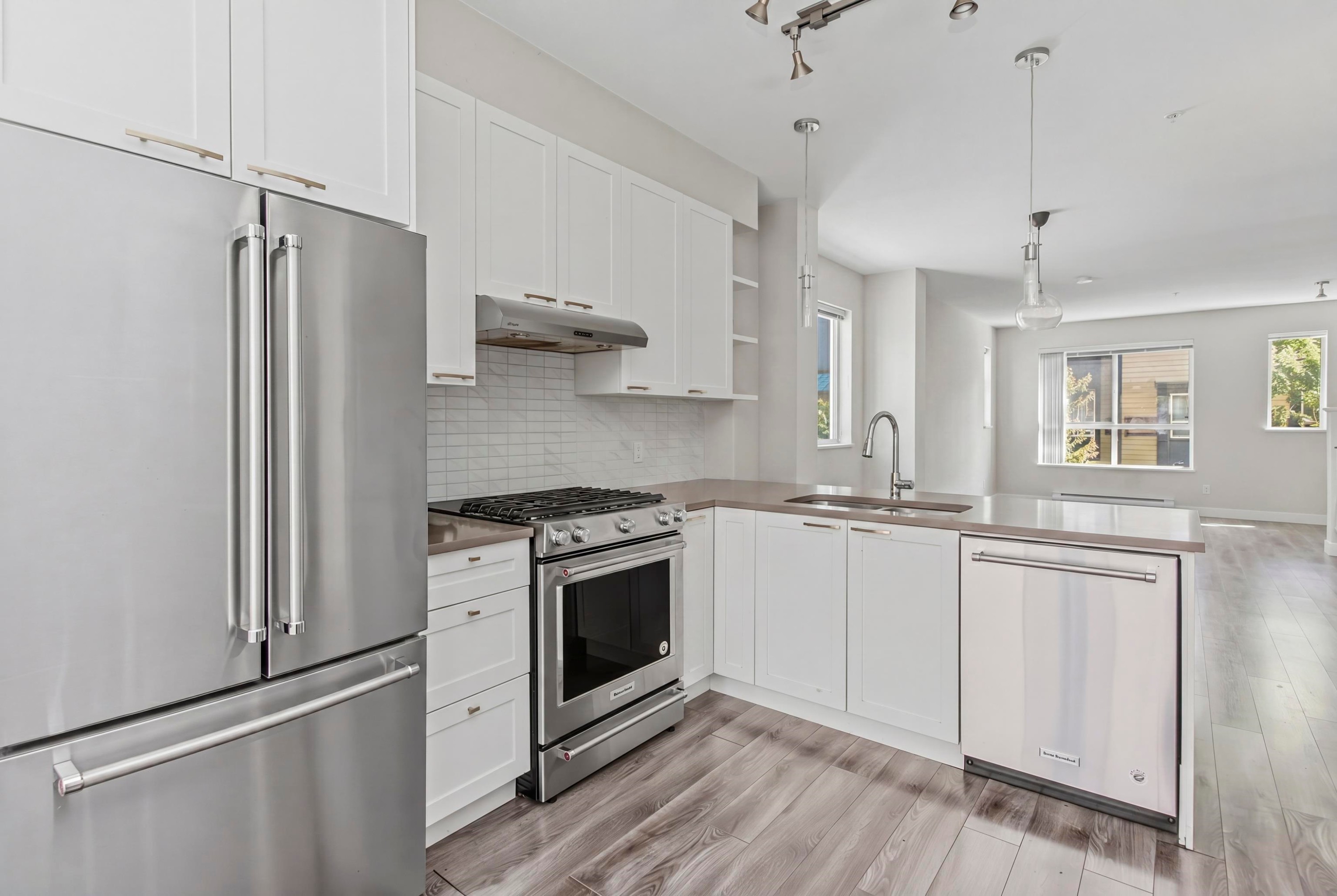 38359 Eaglewind Boulevard, Squamish, BC