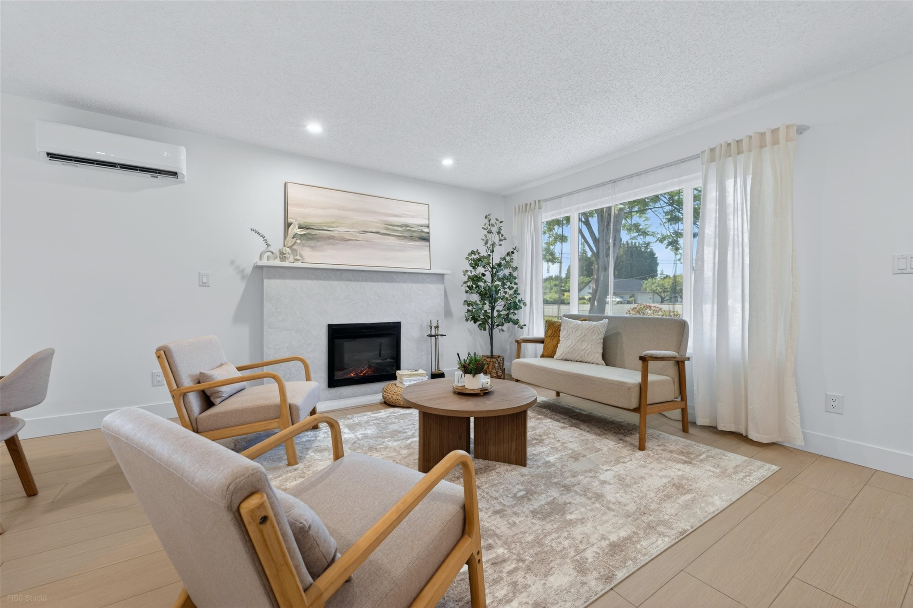 6020 Comstock Road, Richmond, BC