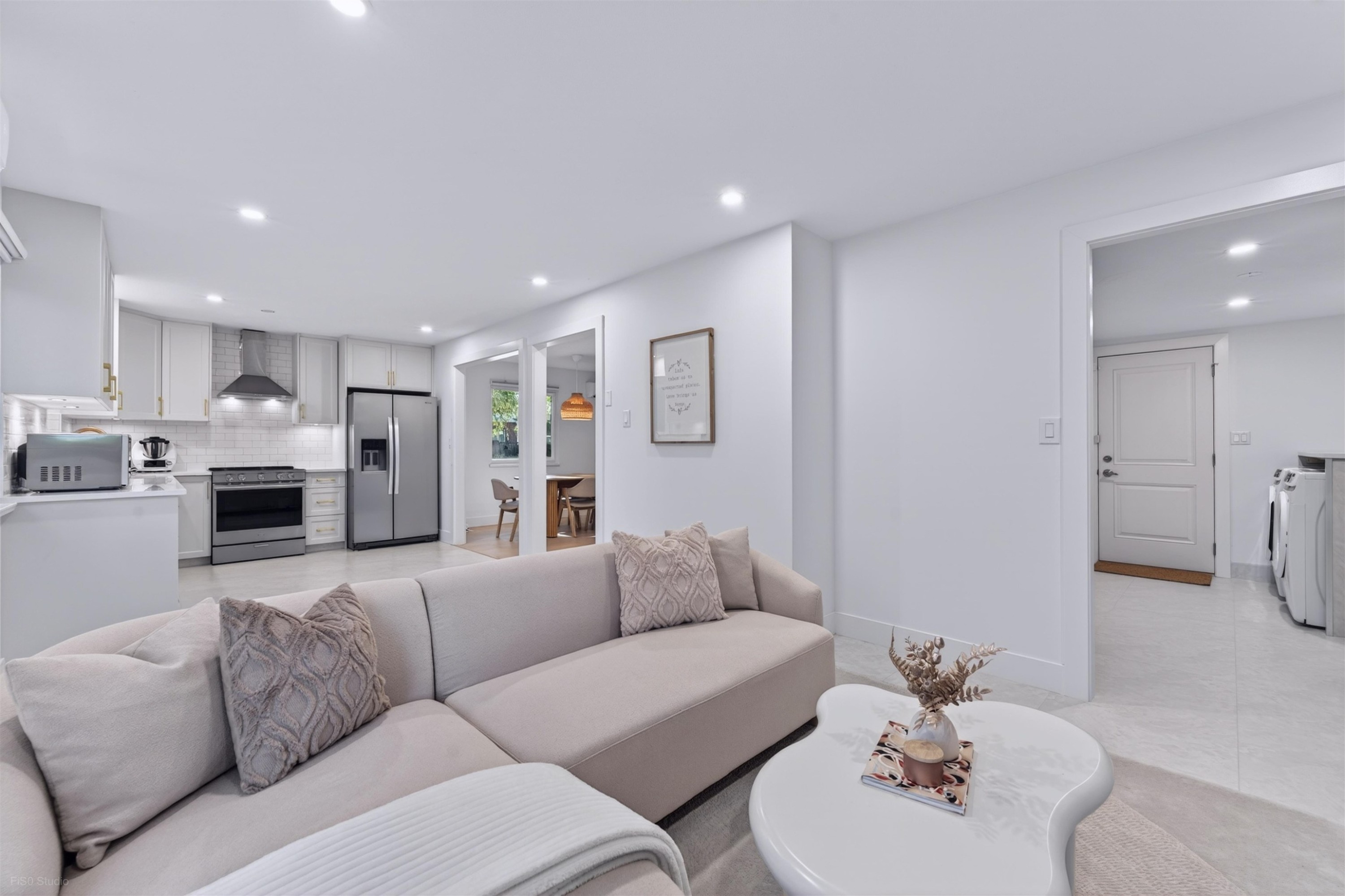 6020 Comstock Road, Richmond, BC