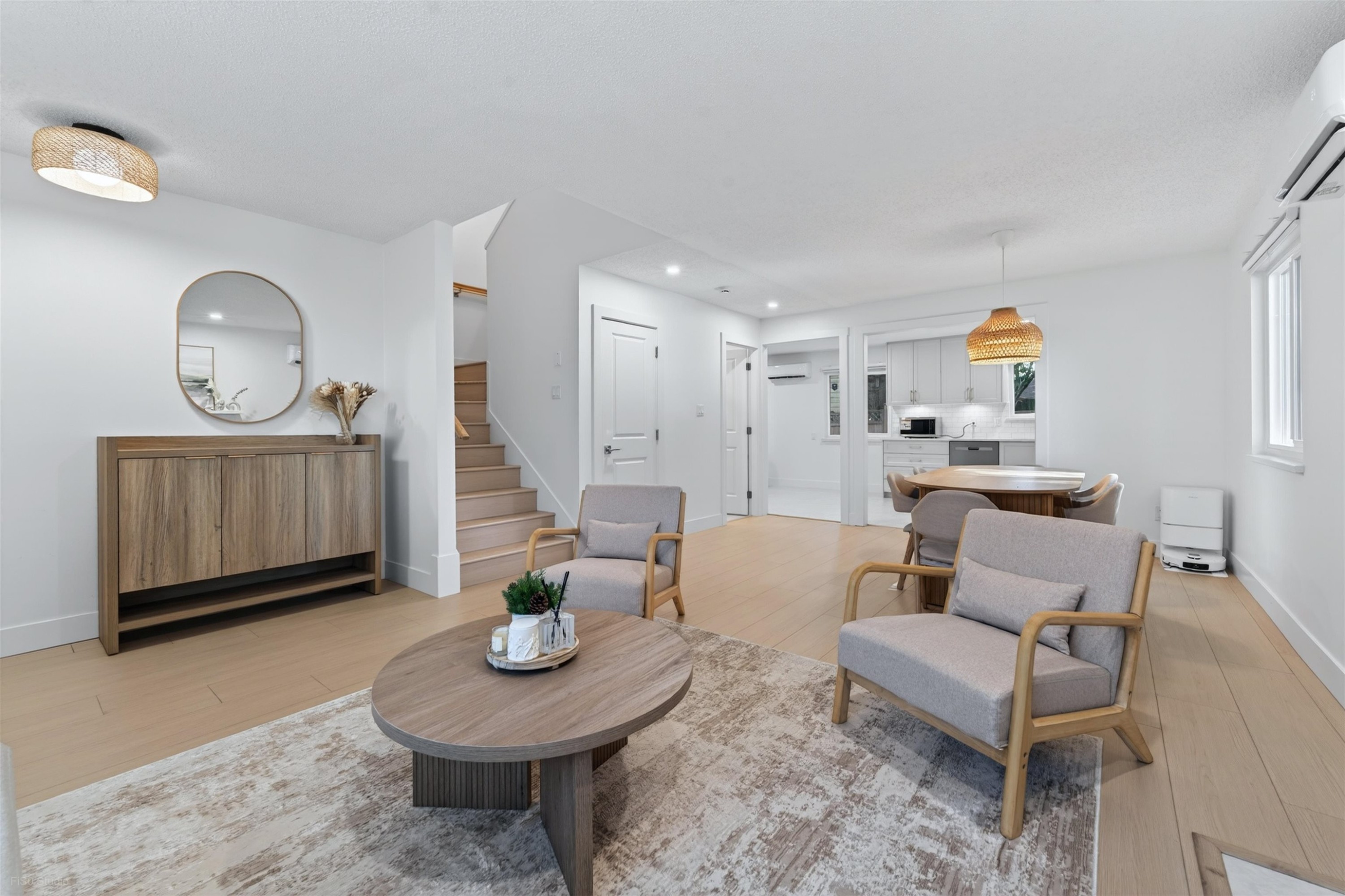 6020 Comstock Road, Richmond, BC
