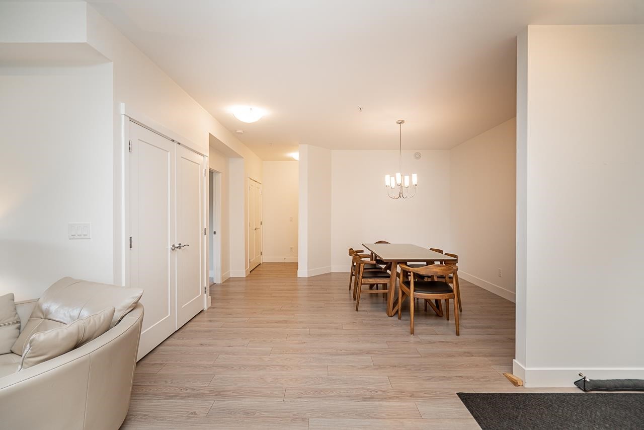 204-12367 224 Street, Maple Ridge, BC