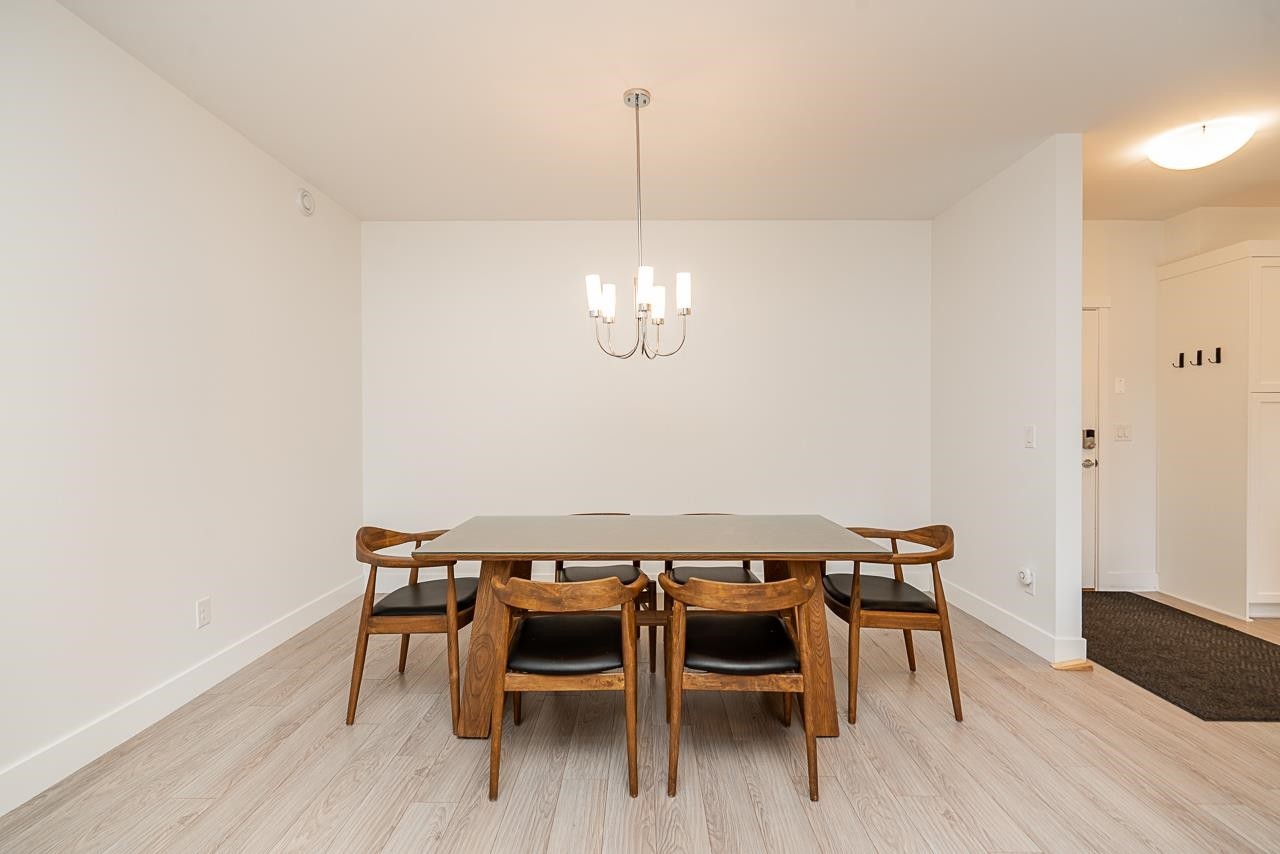 204-12367 224 Street, Maple Ridge, BC