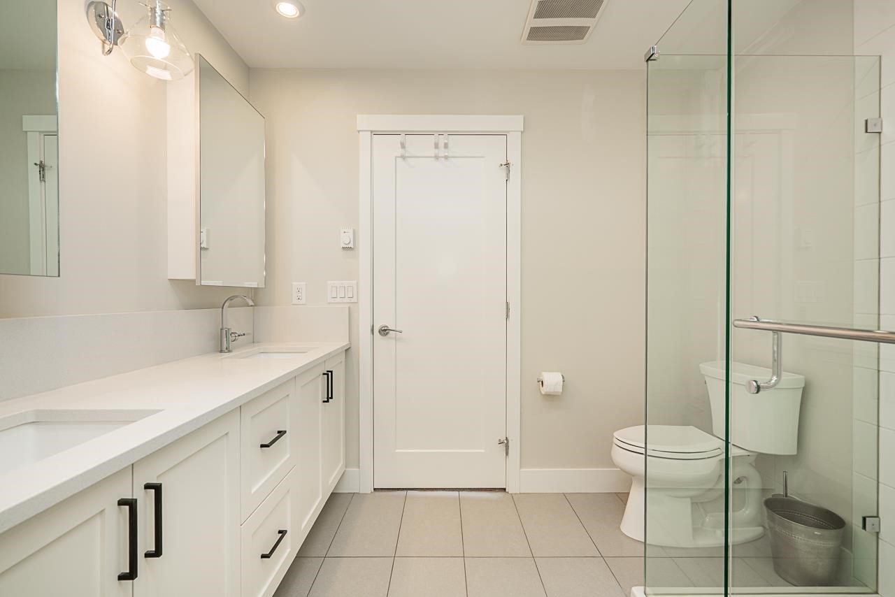204-12367 224 Street, Maple Ridge, BC