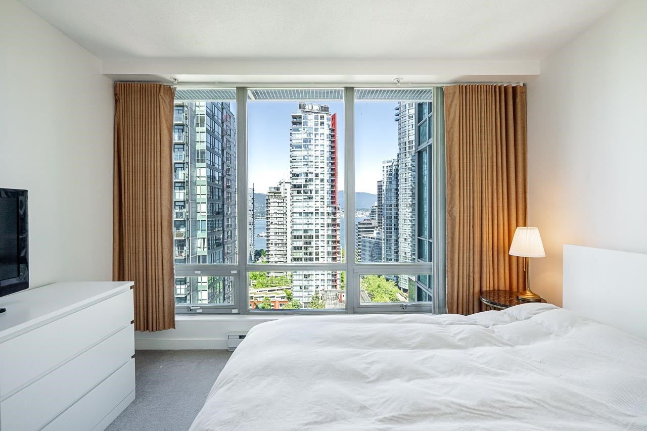 1803-1200 Georgia Street W, Vancouver, BC