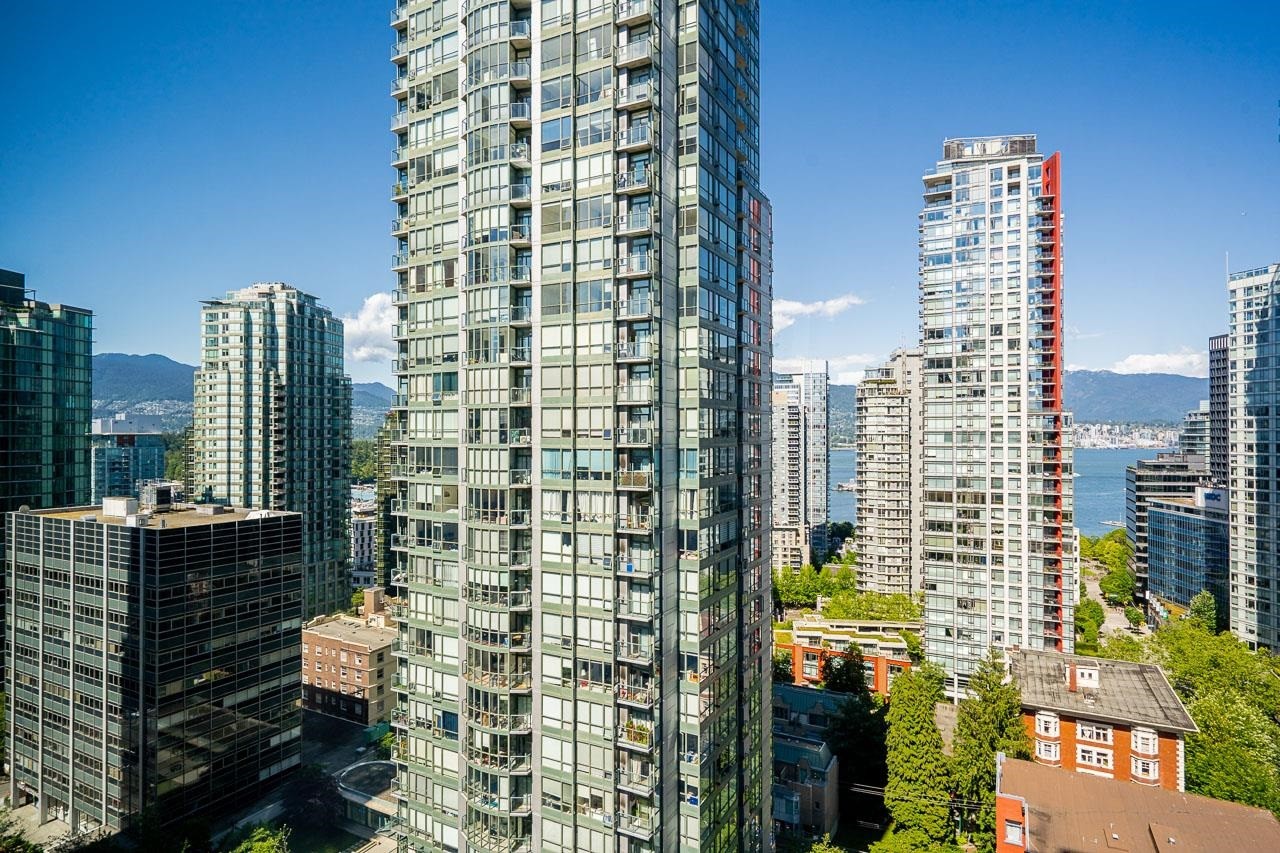 1803-1200 Georgia Street W, Vancouver, BC