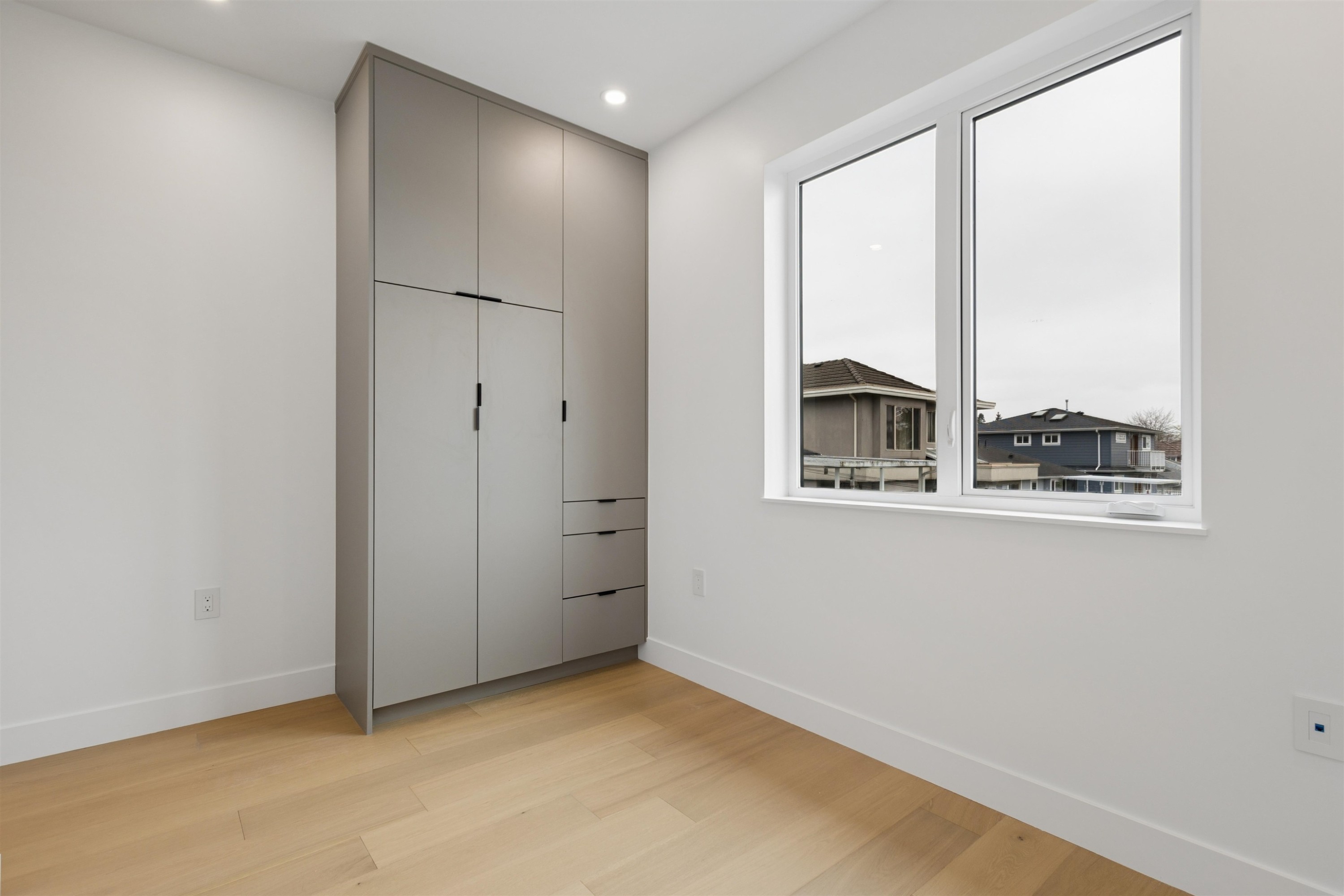 1-3639 46Th Avenue E, Vancouver, BC