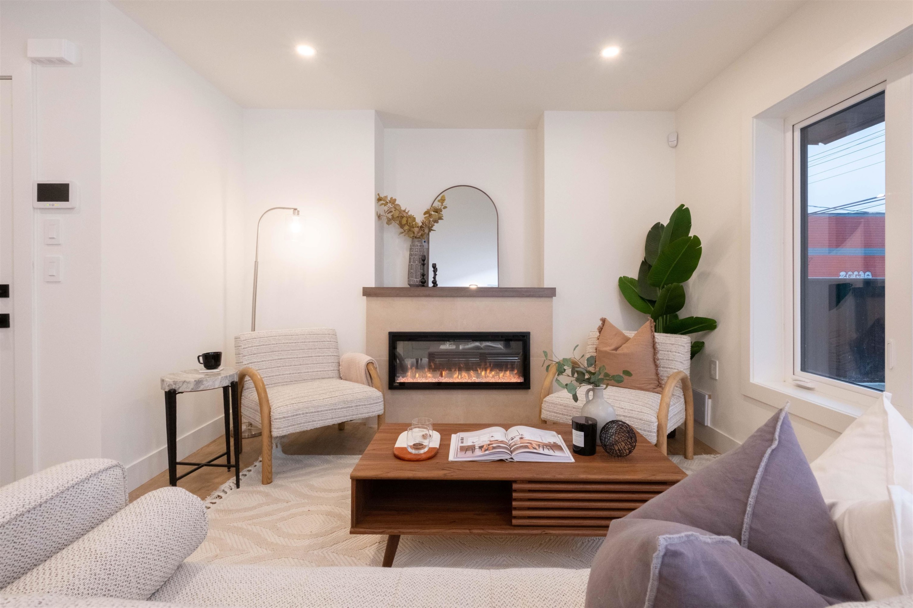 2665 Pender Street E, Vancouver, BC