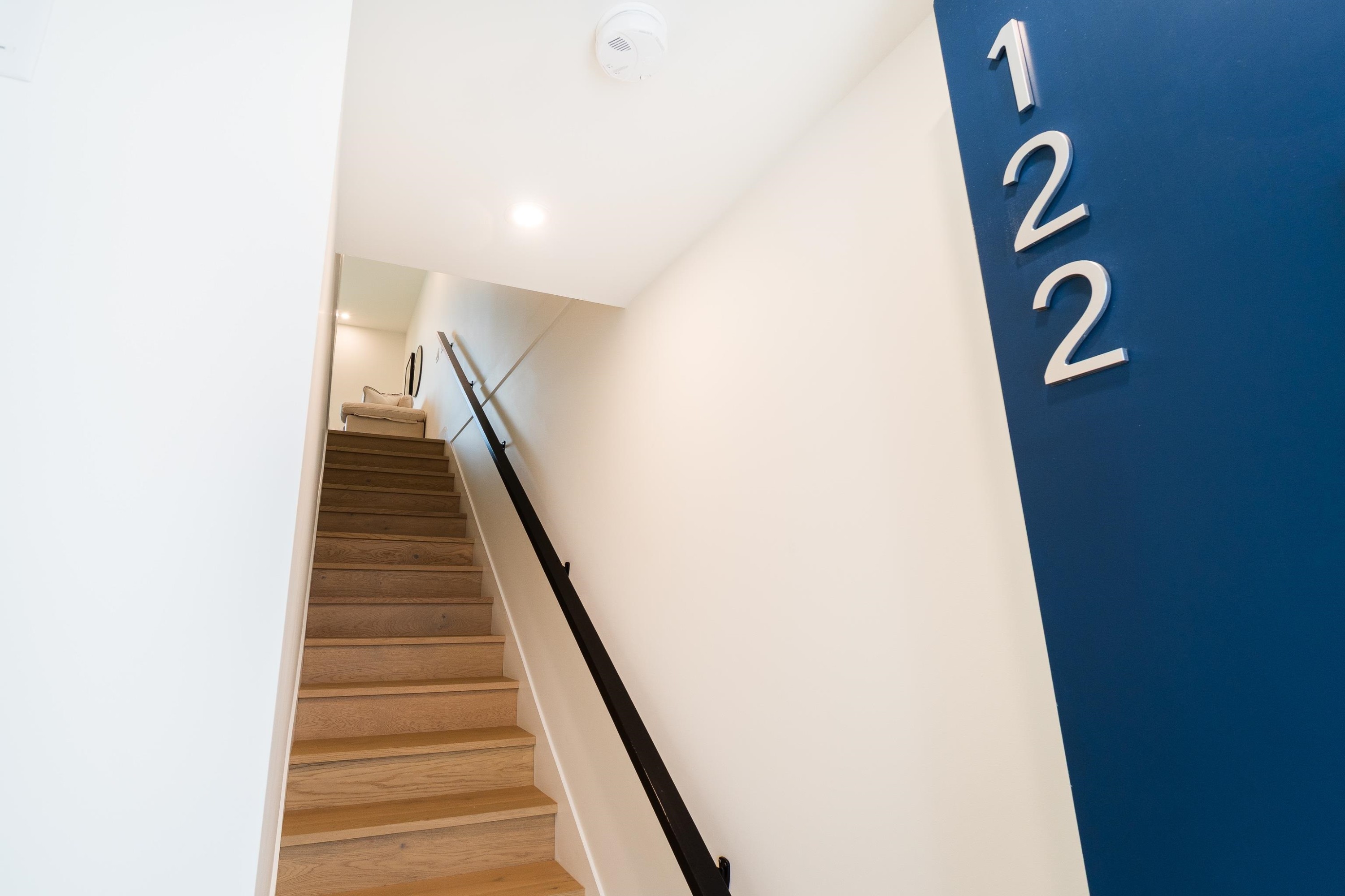 122-1552 3Rd Avenue E, Vancouver, BC