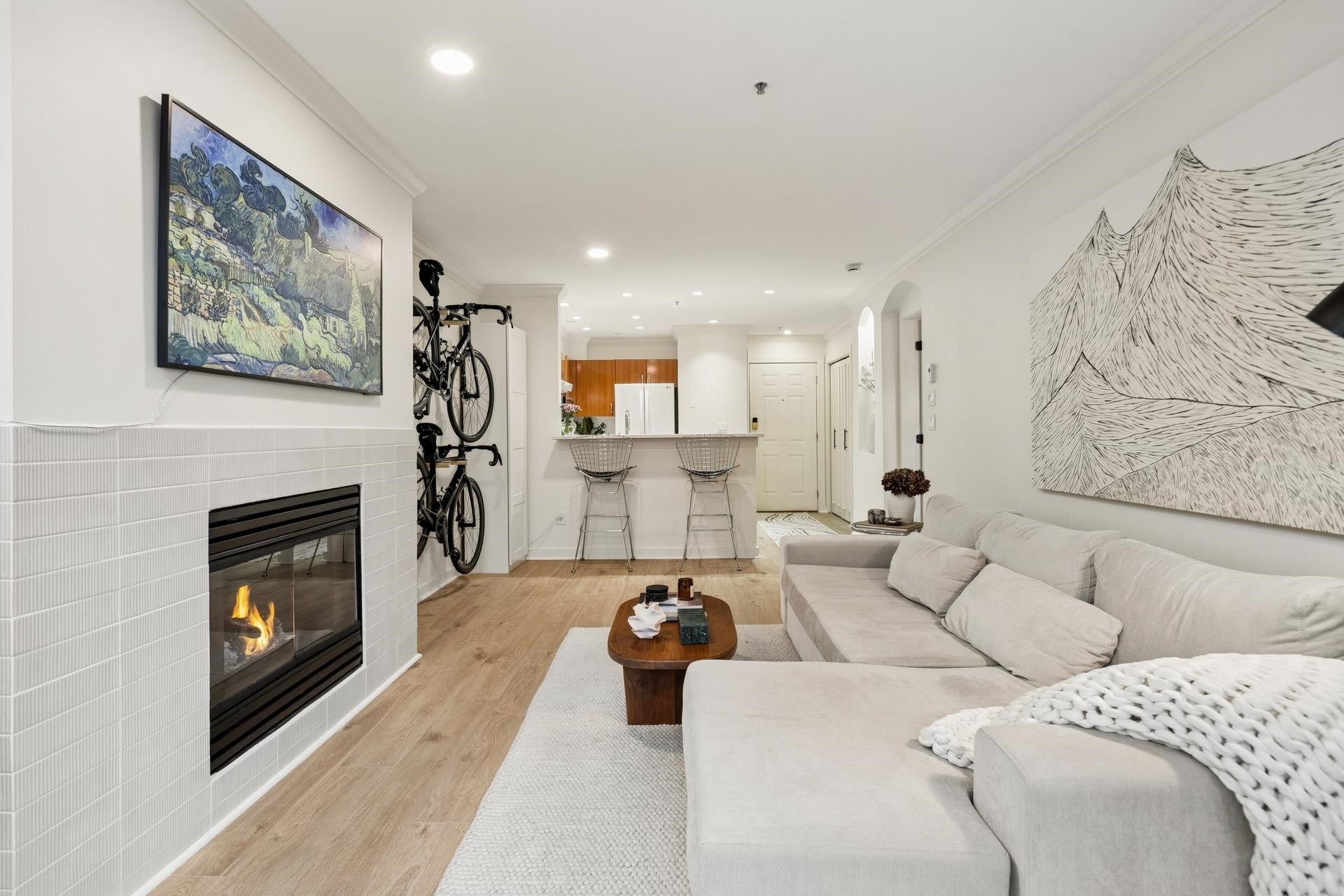 114-155 3Rd Street E, North Vancouver, BC