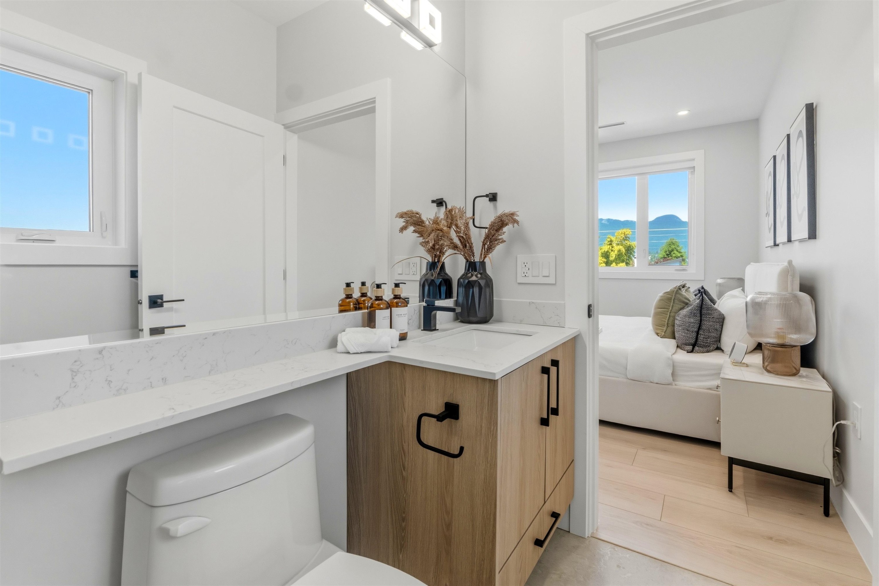 2743 Mcgill Street, Vancouver, BC