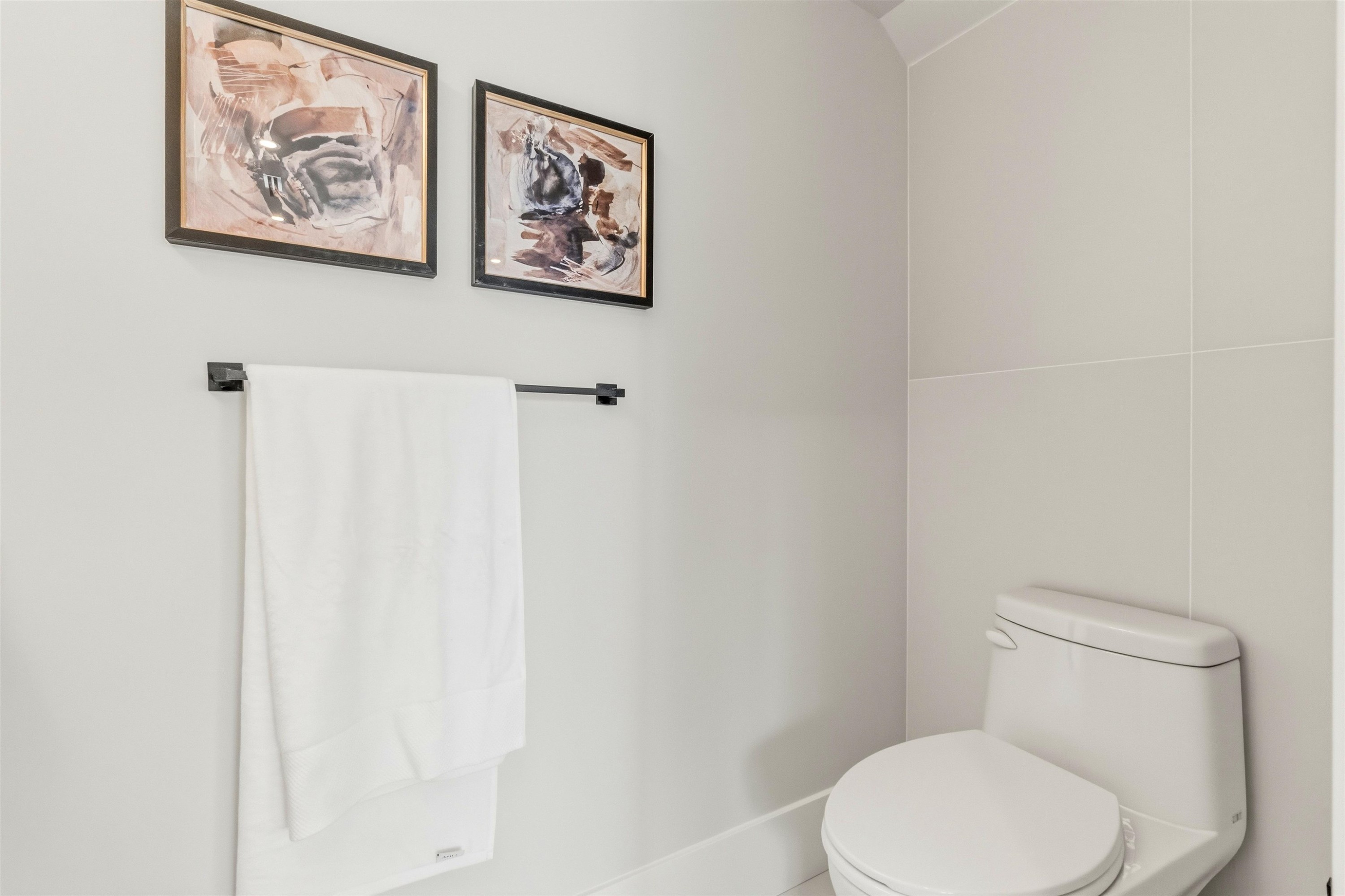 2743 Mcgill Street, Vancouver, BC