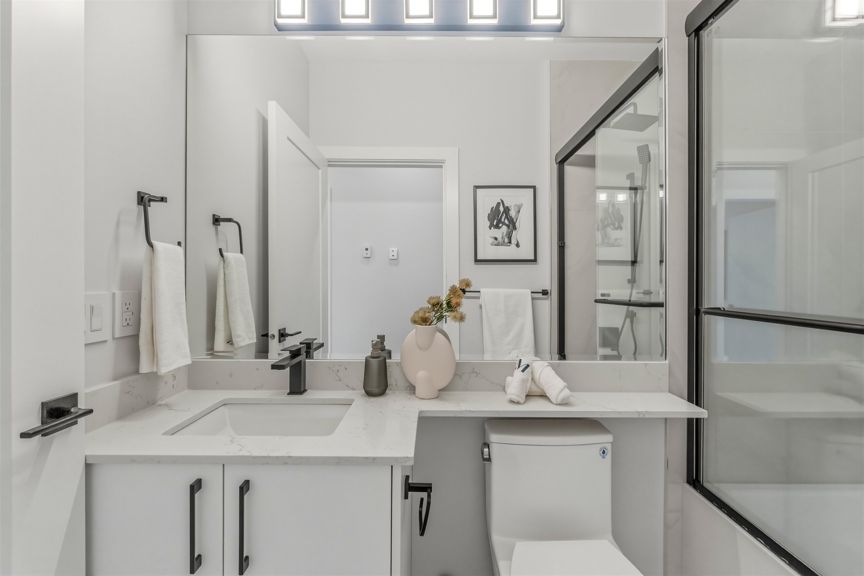 2743 Mcgill Street, Vancouver, BC
