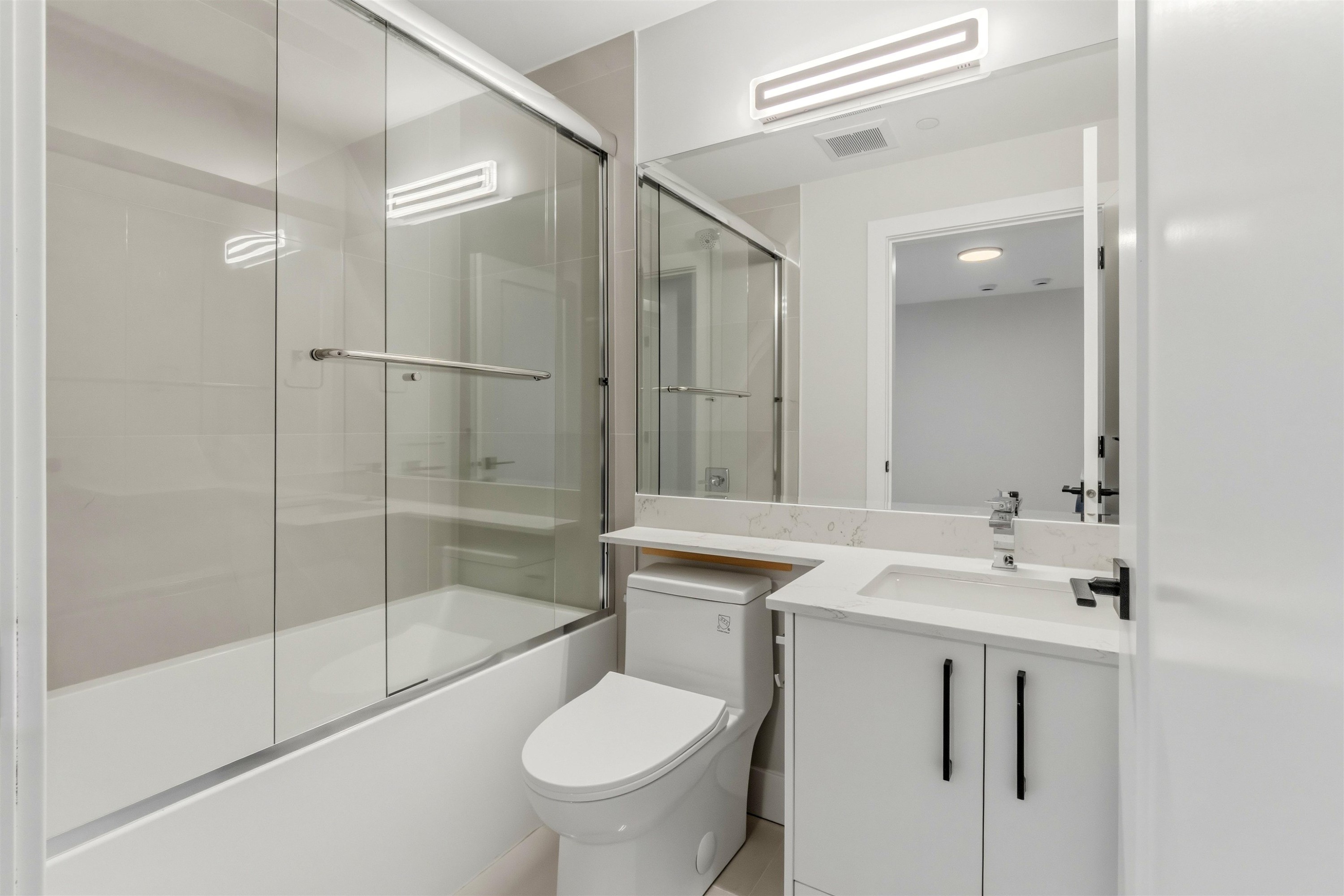2743 Mcgill Street, Vancouver, BC
