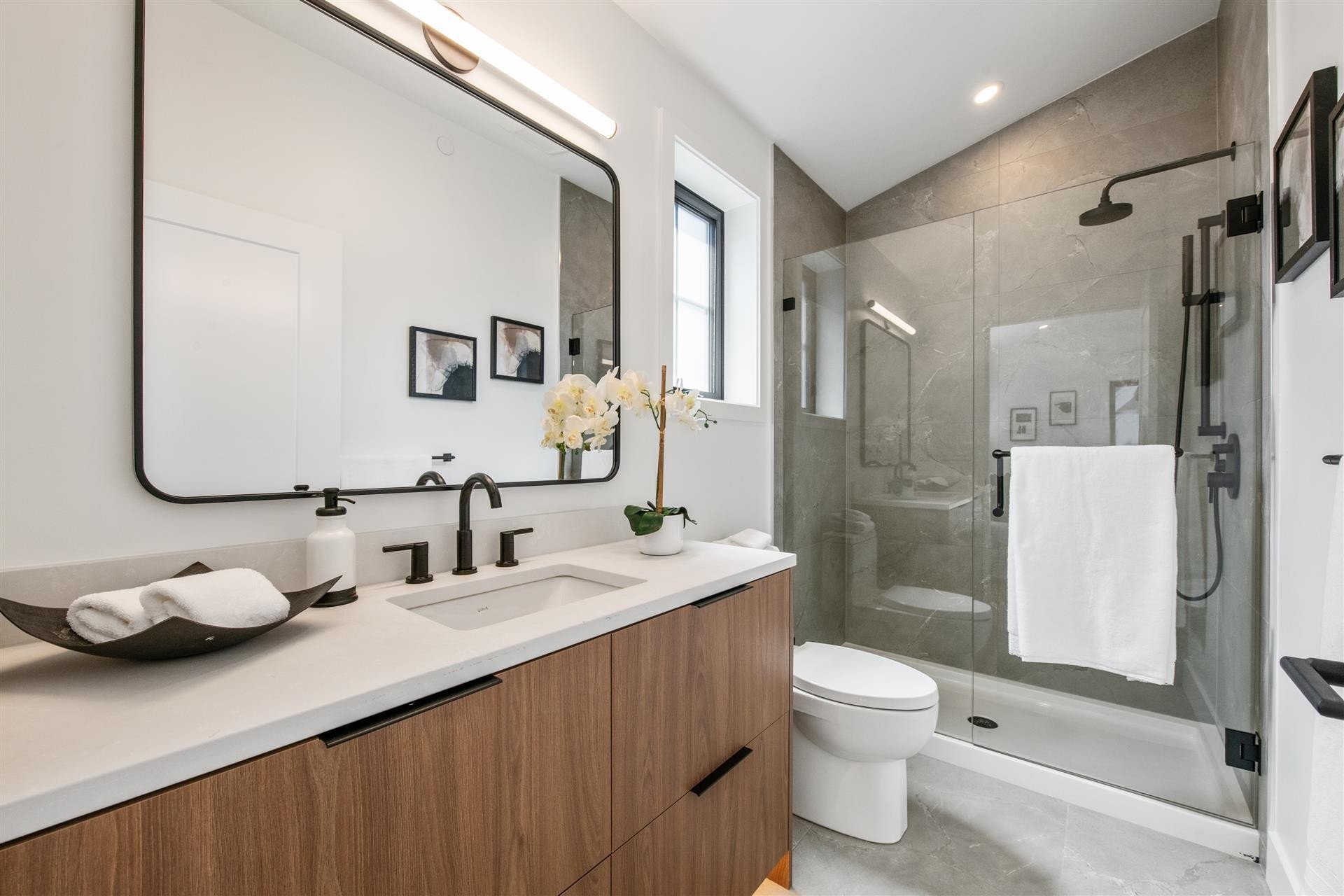 1168 26Th Avenue E, Vancouver, BC