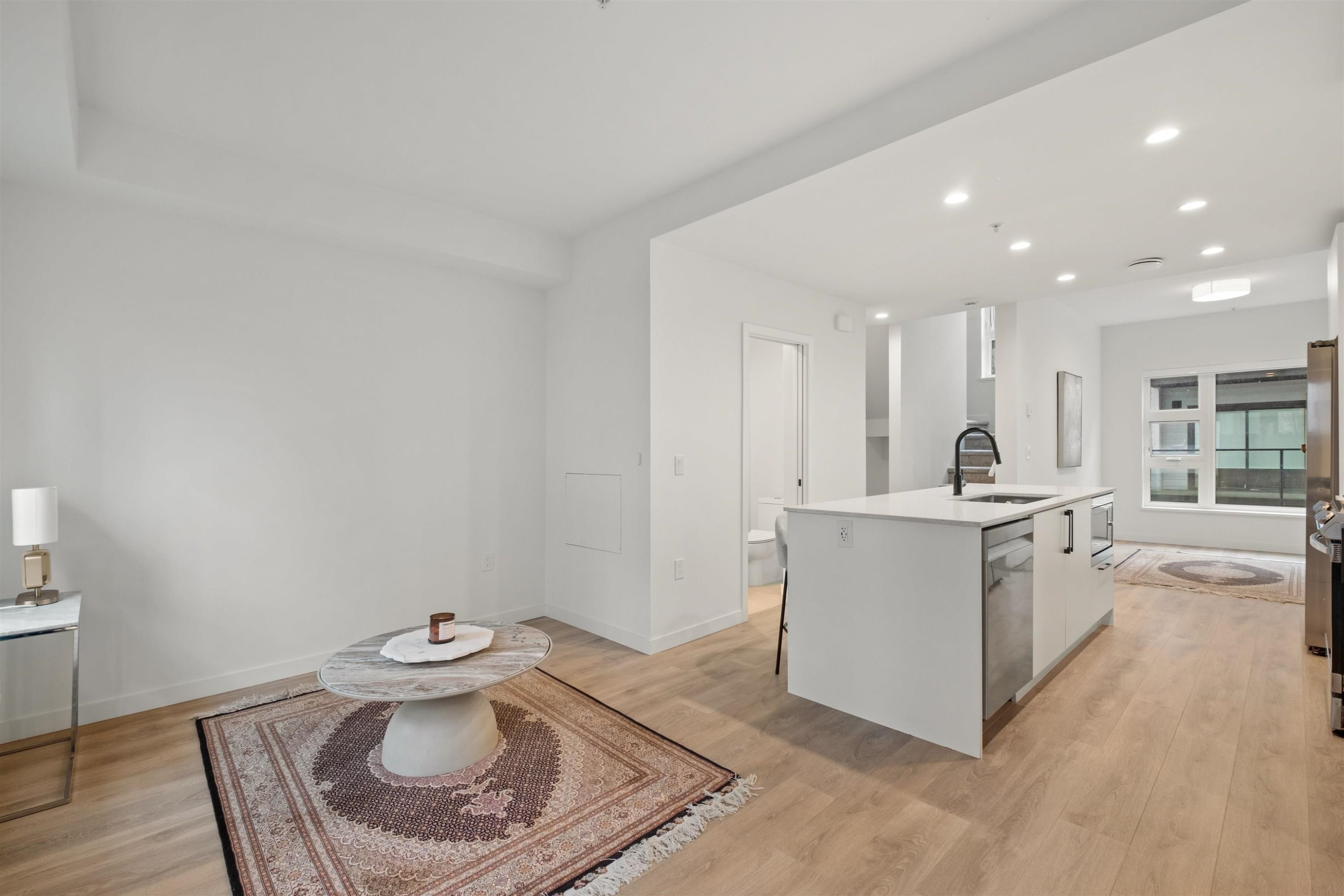 137-535 2Nd Street E, North Vancouver, BC