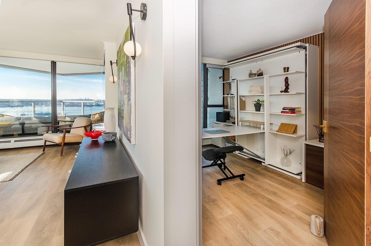 2601-120 2Nd Street W, North Vancouver, BC