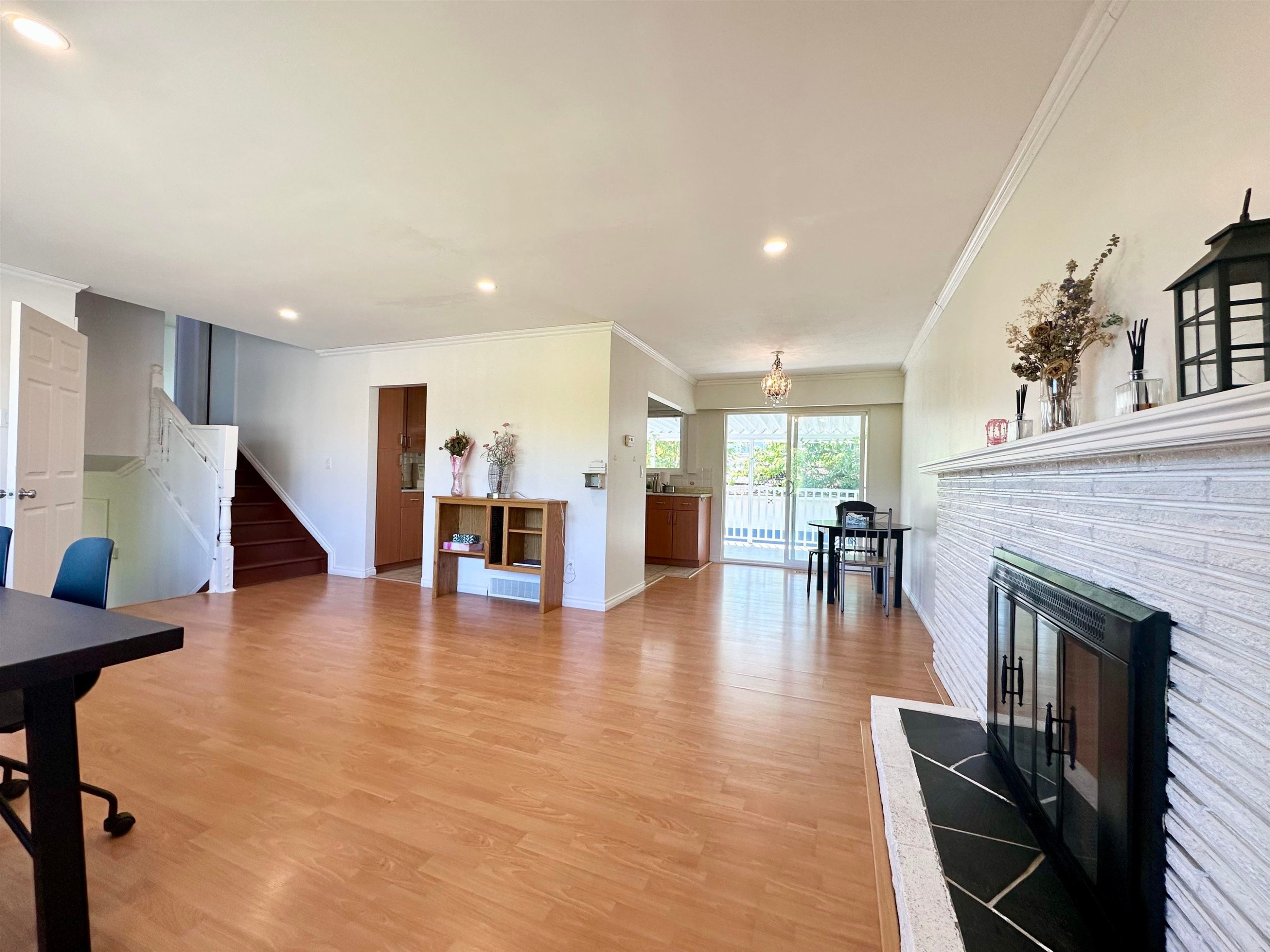 9511 Pinewell Crescent, Richmond, BC