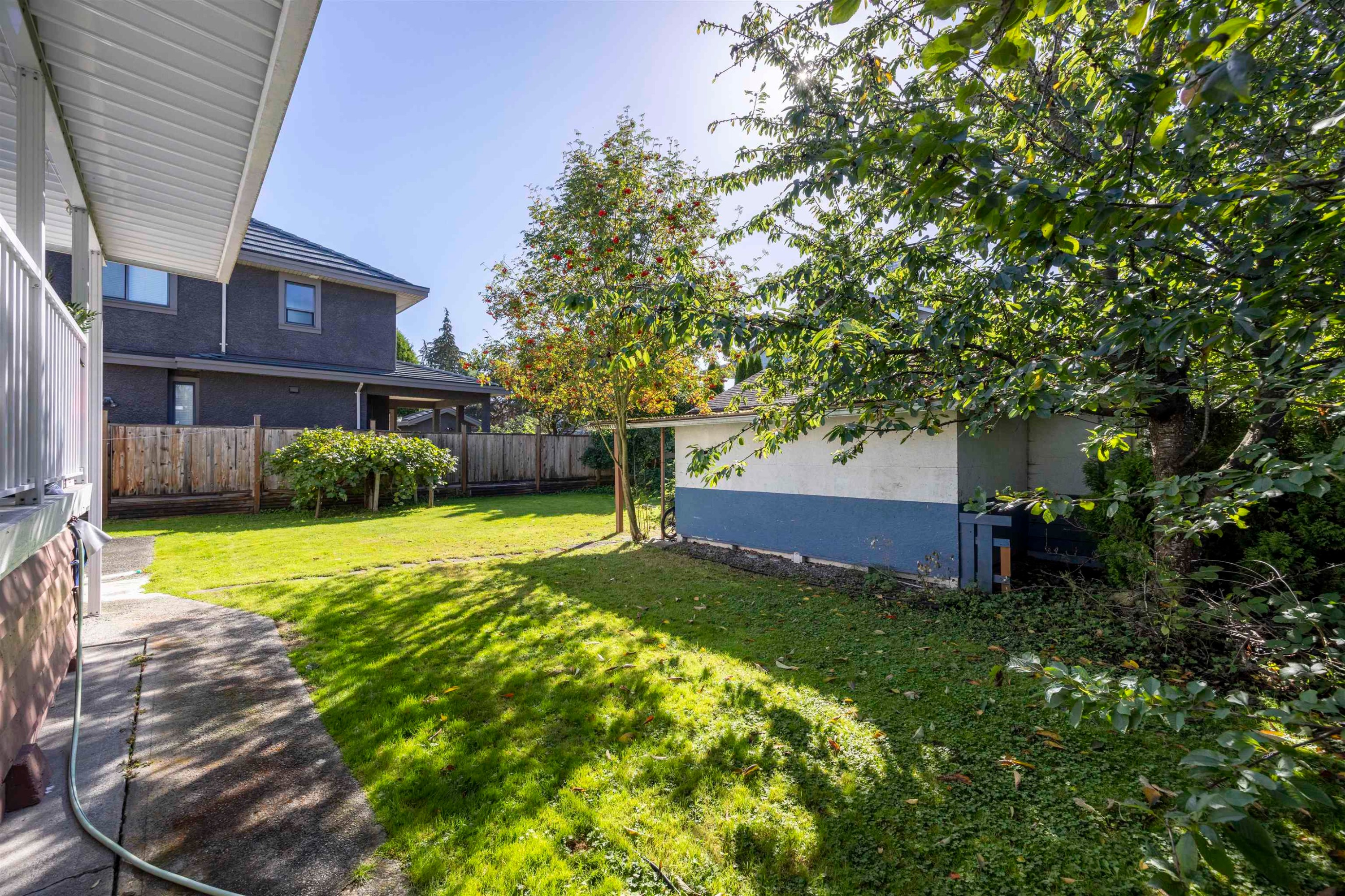 9511 Pinewell Crescent, Richmond, BC