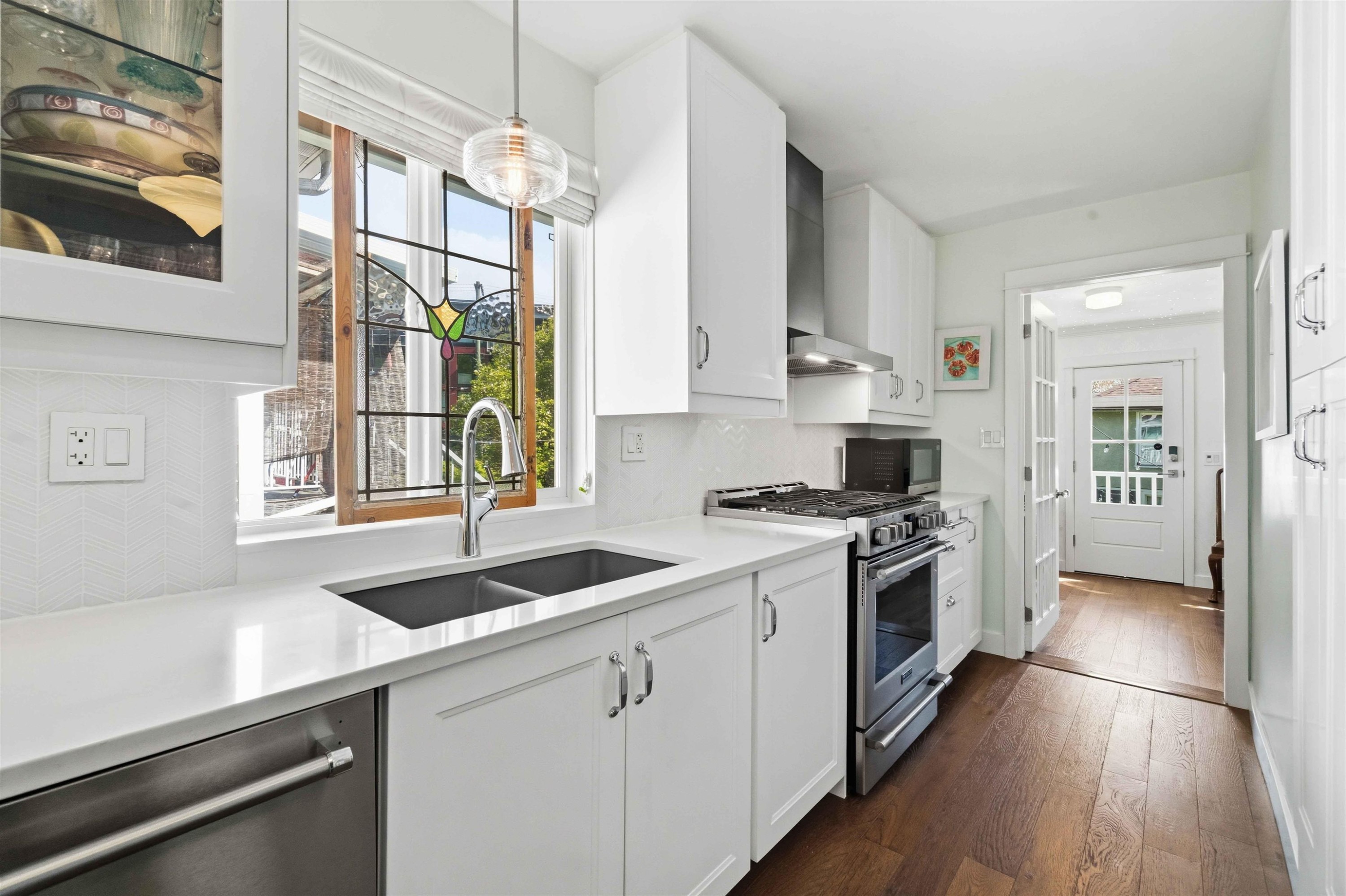 4322 Welwyn Street, Vancouver, BC