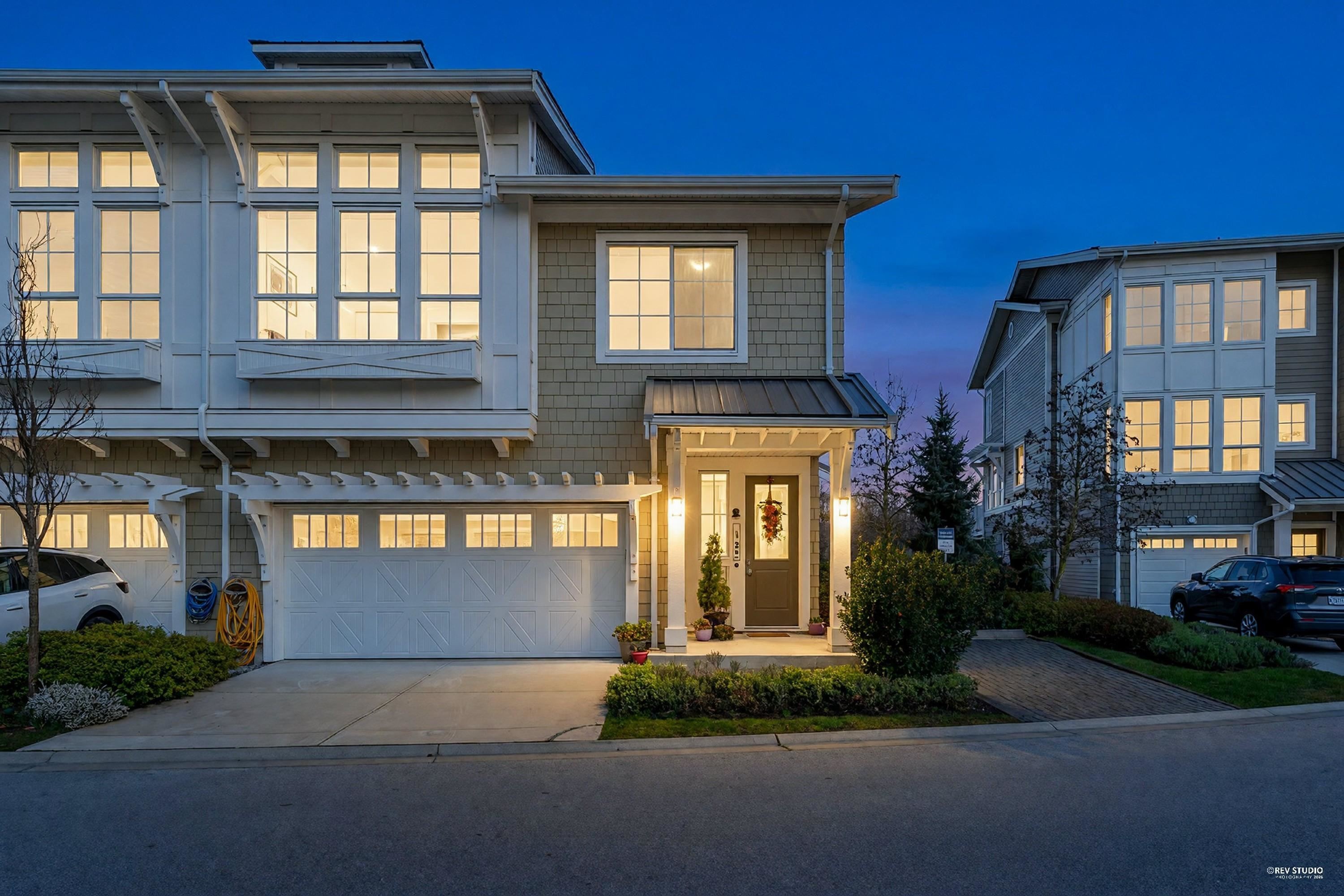 12B-5551 Admiral Way, Delta, BC