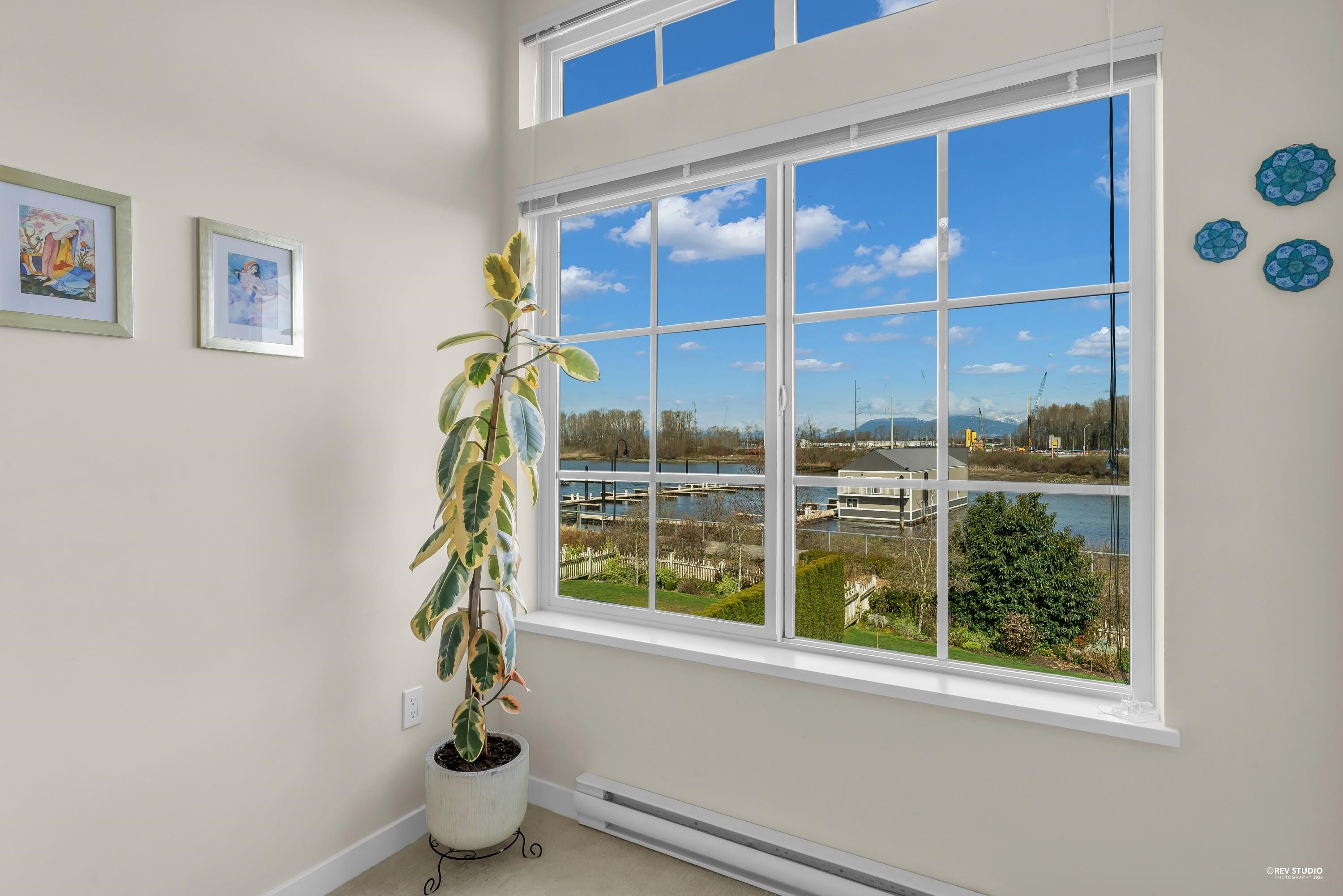 12B-5551 Admiral Way, Delta, BC