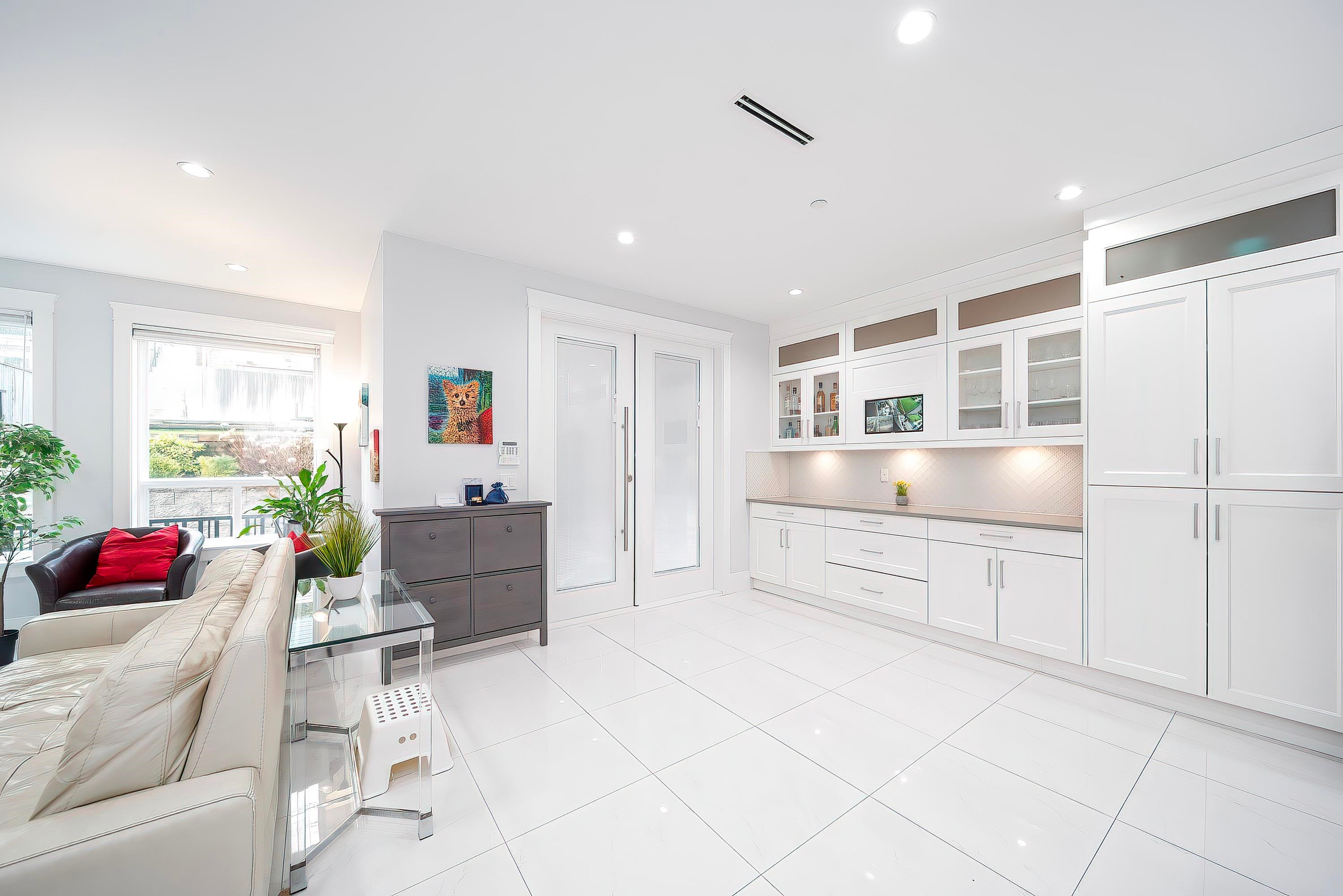 1470 Pitt River Road, Port Coquitlam, BC