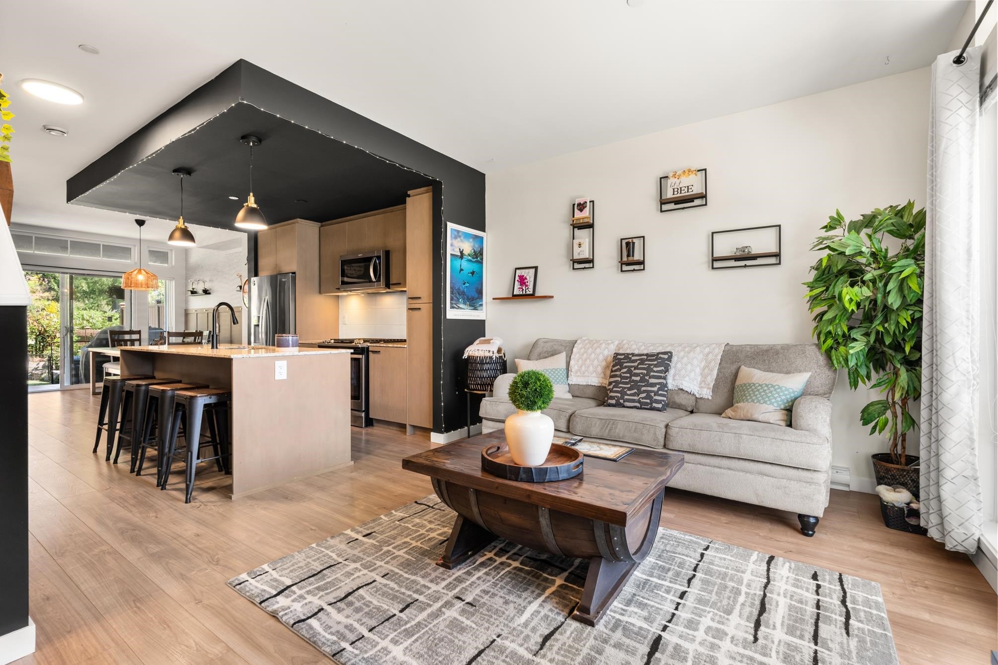 5934 Oldmill Lane, Sechelt, BC